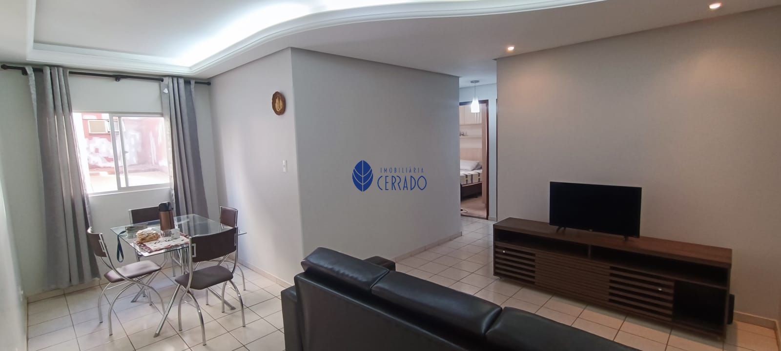 Apartamento à venda com 2 quartos, 67m² - Foto 3