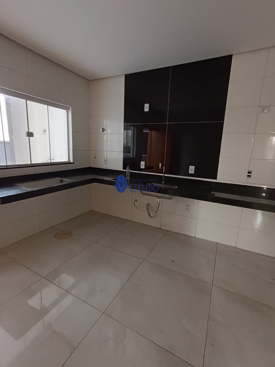 Apartamento para alugar  no Residencial Cerejeiras - Anpolis, GO. Imveis