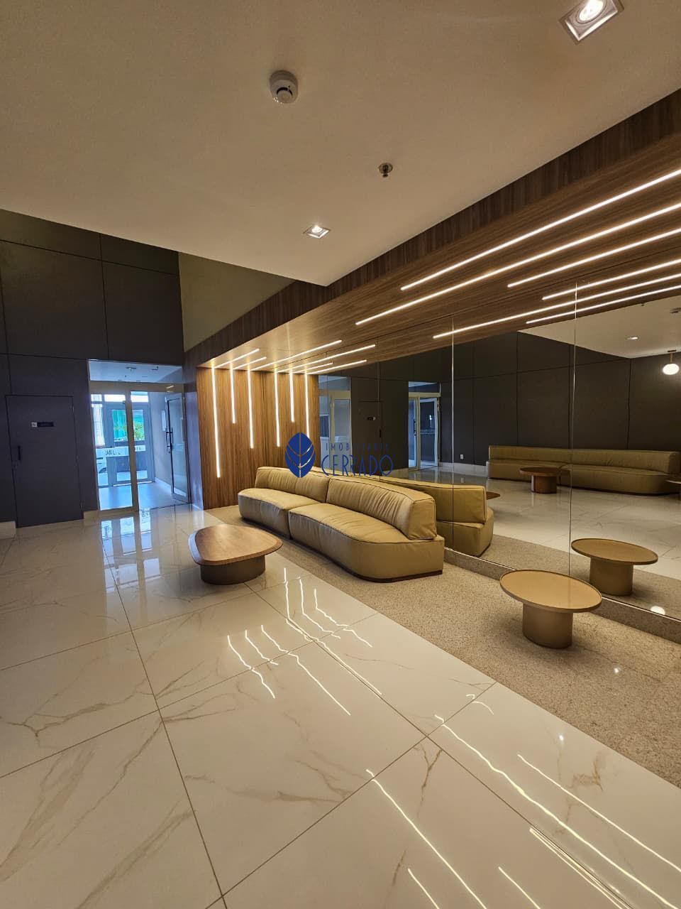 Apartamento à venda com 2 quartos, 64m² - Foto 23