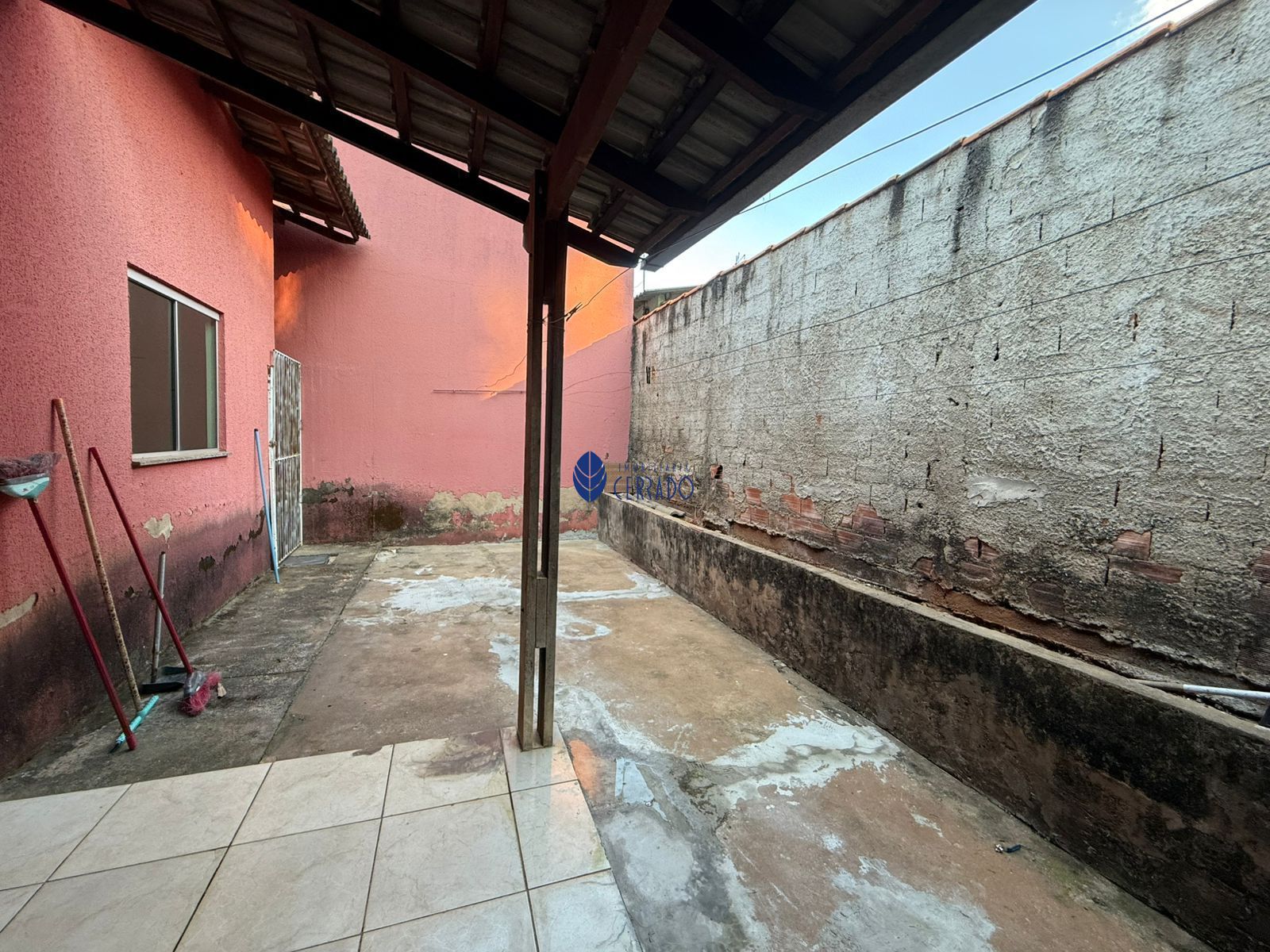 Casa à venda com 3 quartos, 200m² - Foto 11