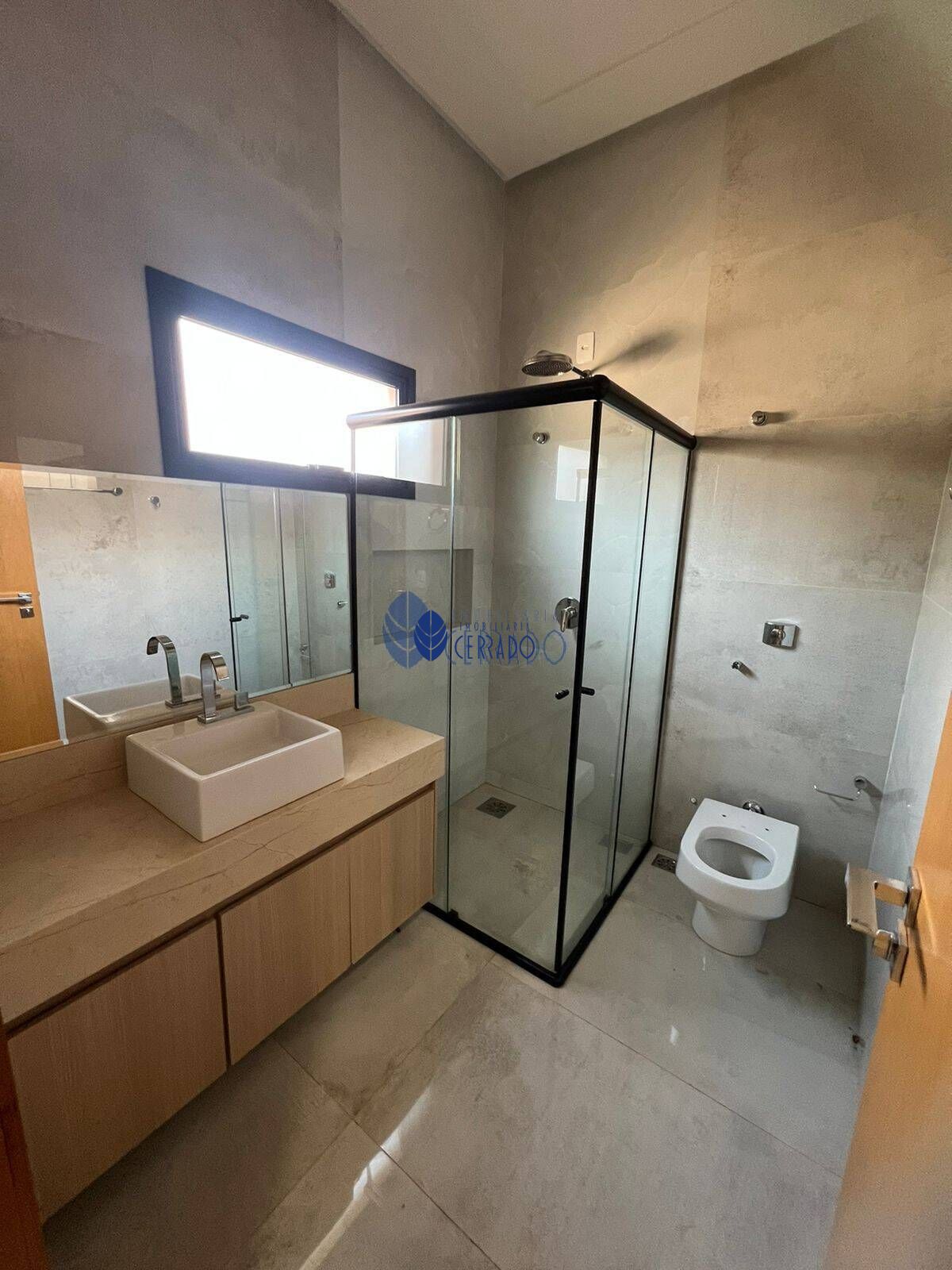 Casa à venda com 4 quartos, 245m² - Foto 22