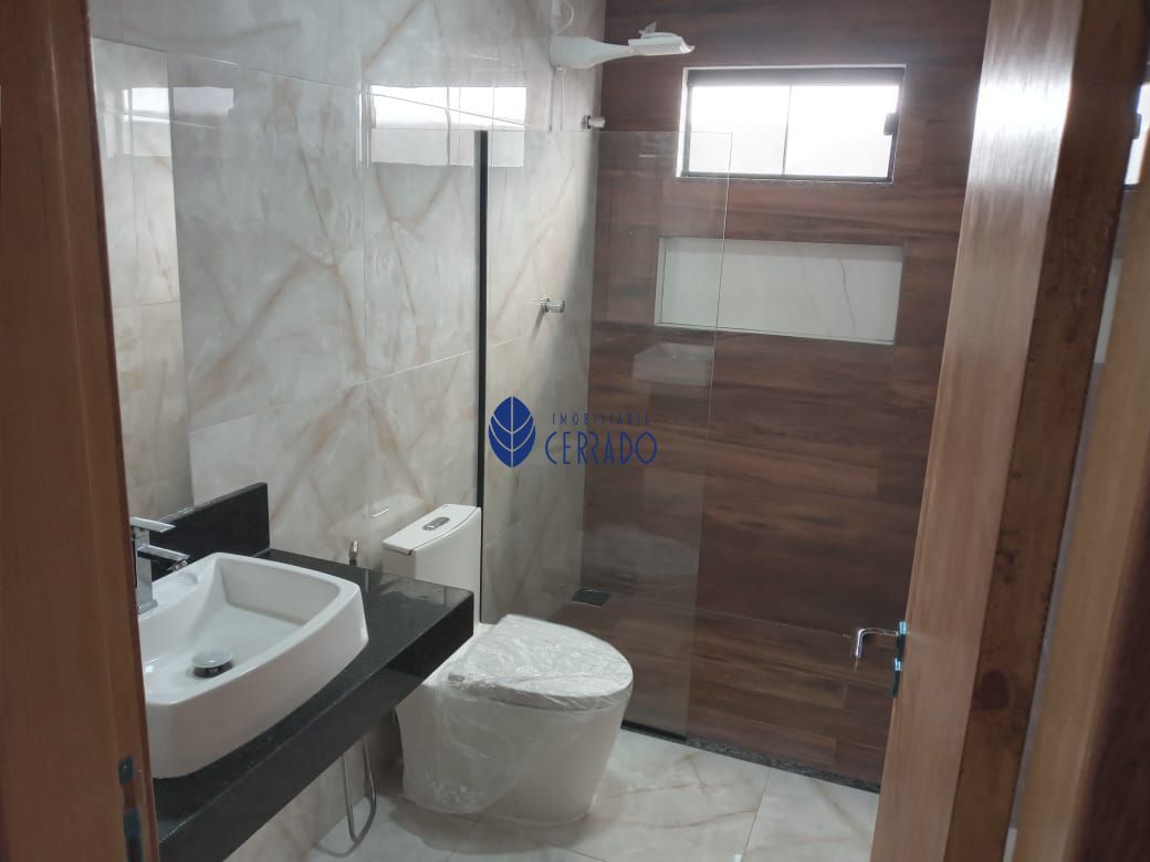 Casa à Venda no Bairro Jardim Itália: Localização Privilegiada Anápolis