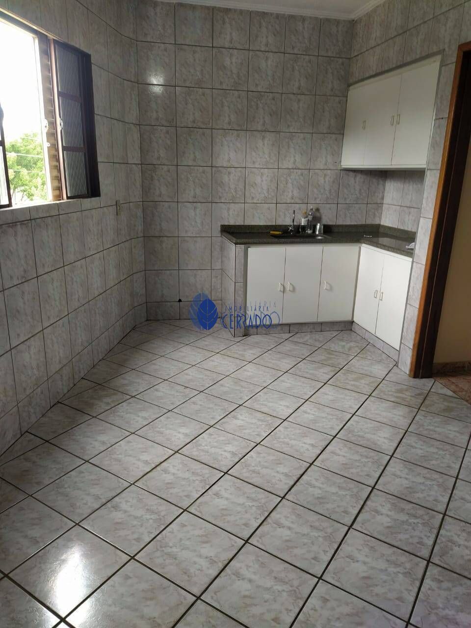 Sobrado de 3 quartos, 252m² no bairro Setor Central, em Anápolis | Eu Corretor