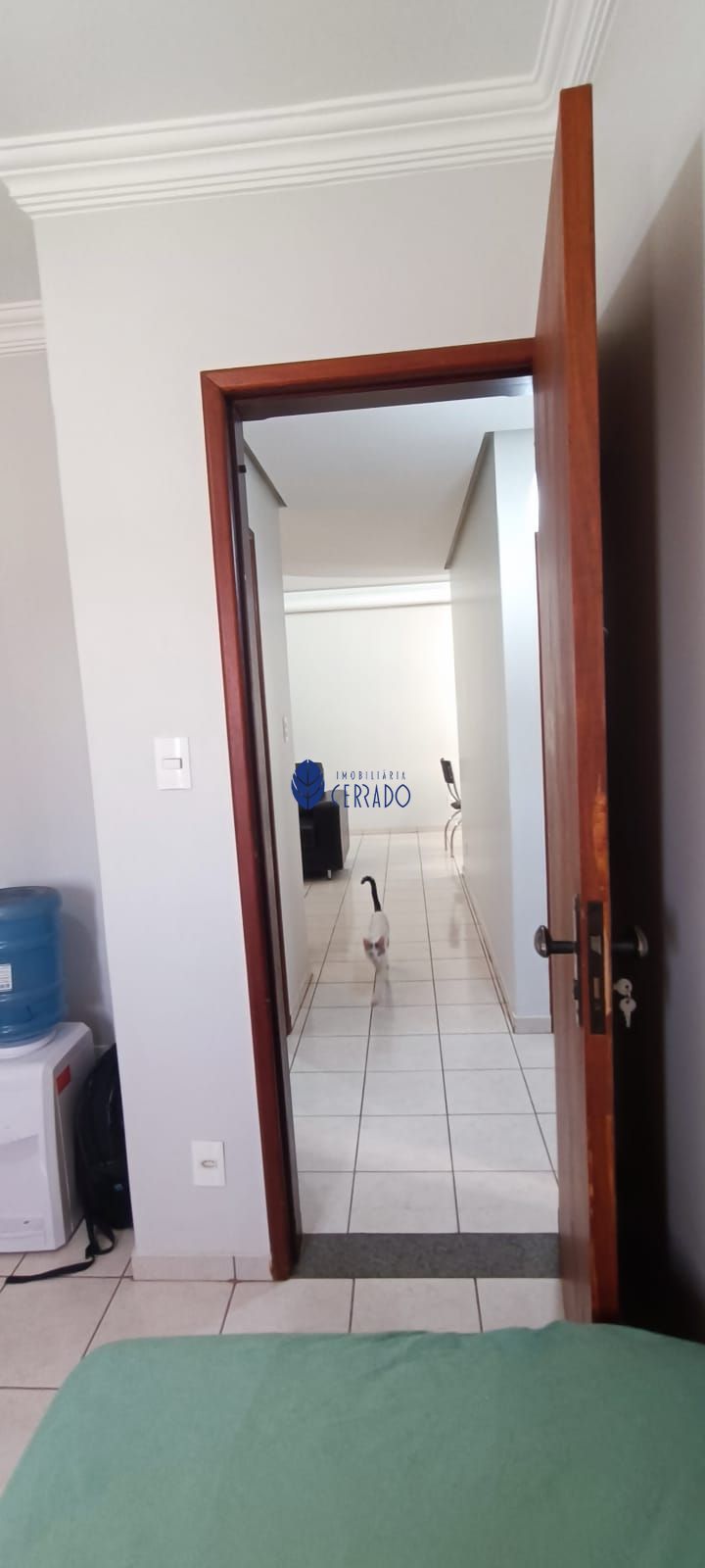 Apartamento à venda com 2 quartos, 67m² - Foto 9