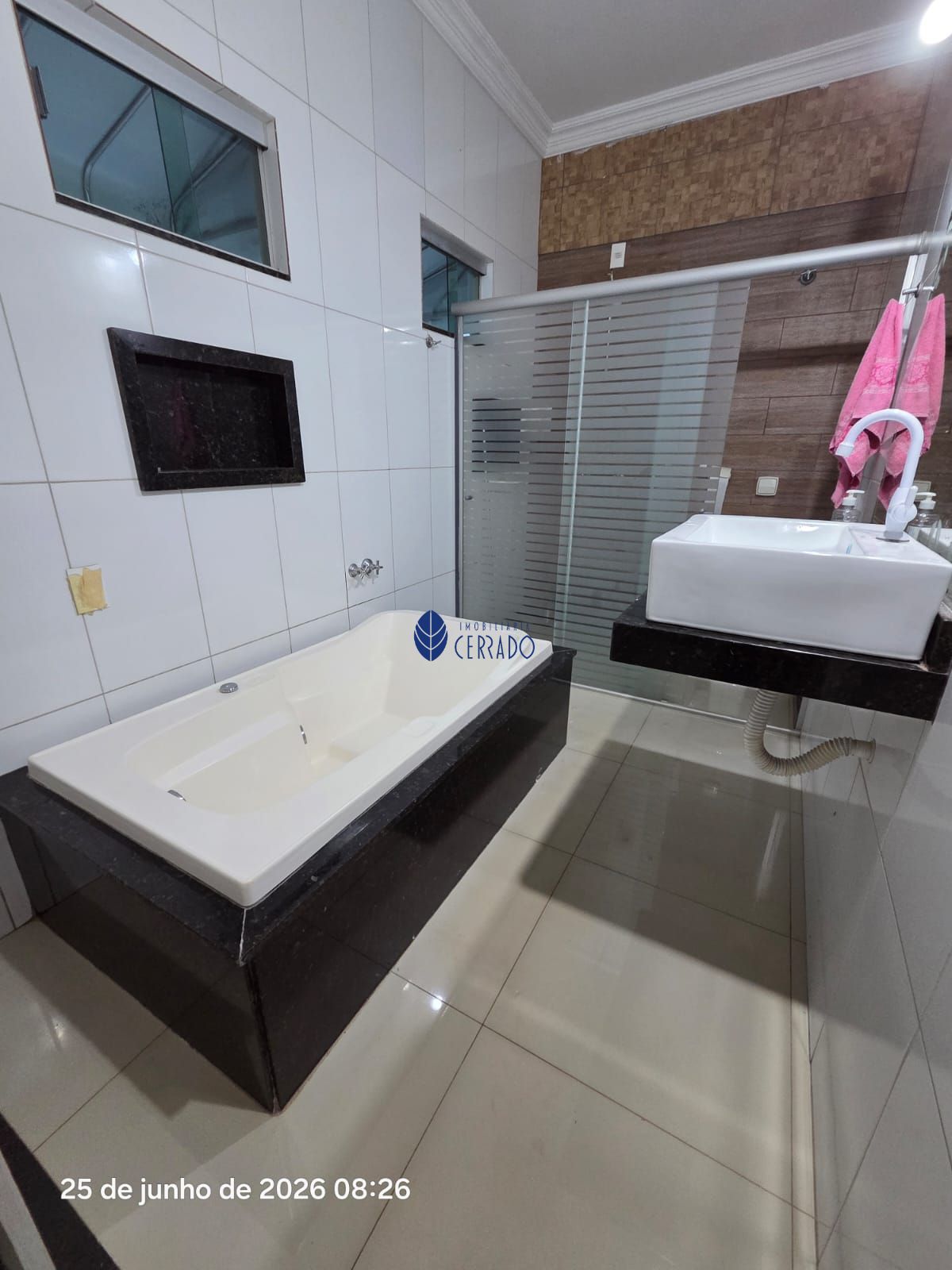 Casa à venda no anápolis city – exclusividade e segurança em