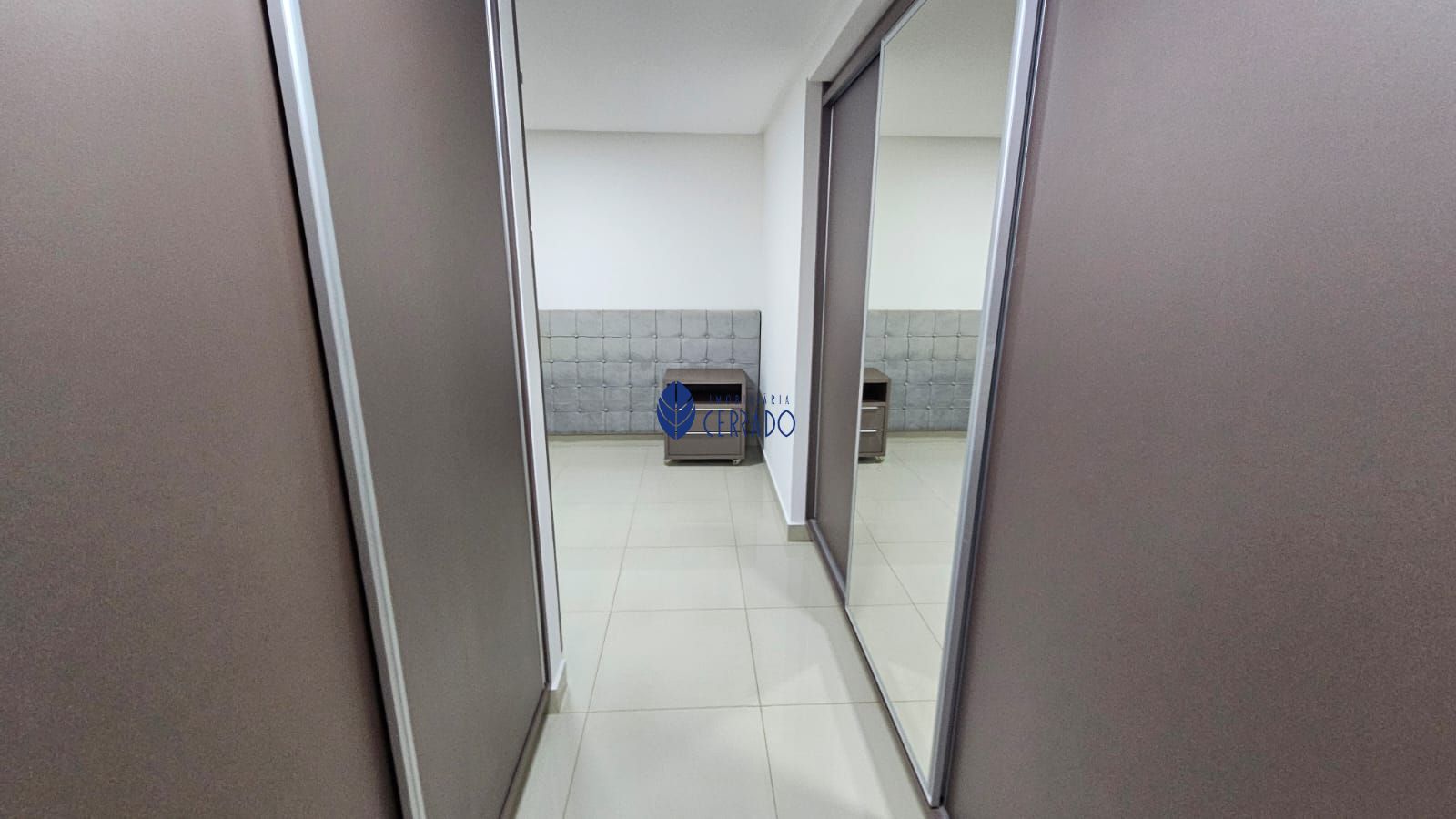 Apartamento para alugar com 3 quartos, 99m² - Foto 6