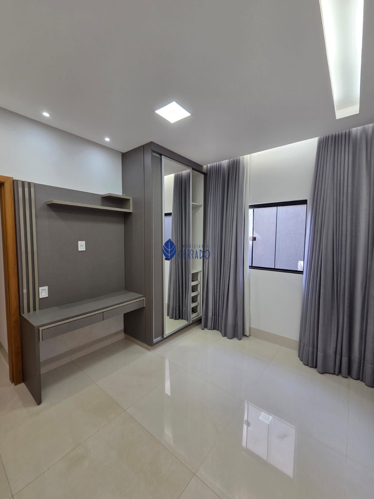 Casa Alto Padrão para Alugar no Condomínio Grand Trianon - Anápolis