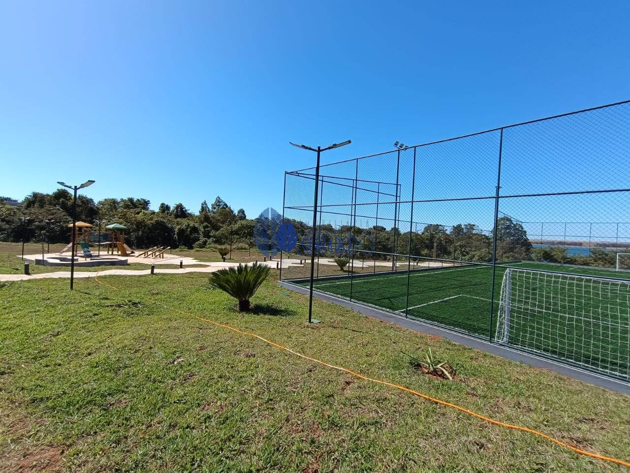 Terreno/Lote à venda, 1.253 m² por R$ 760.000,00