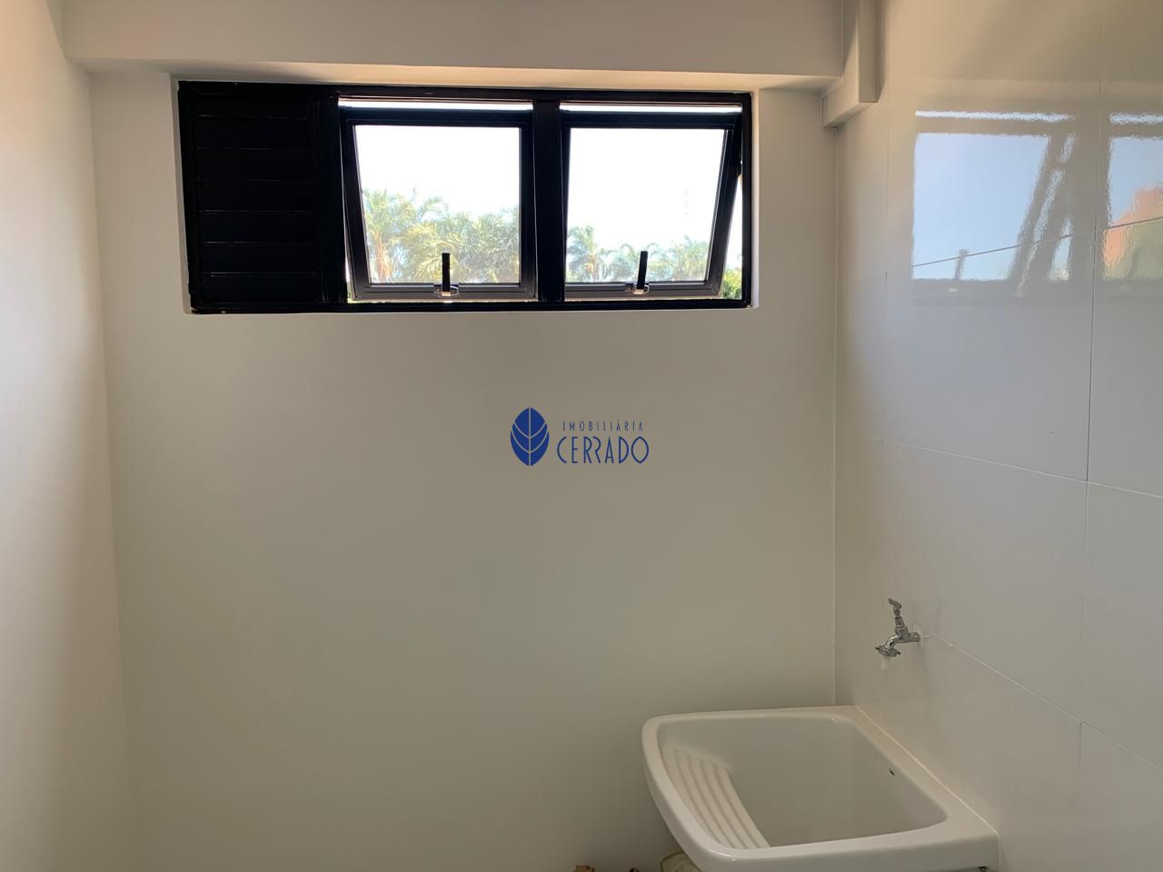 Apartamento com 1 Dormitórios à venda, 36 m² por R$ 230.000,00