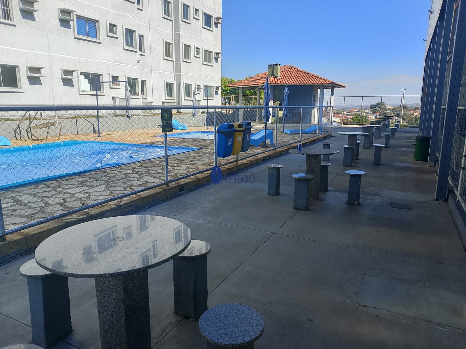 Apartamento com suíte e lazer completo para alugar no jardim
