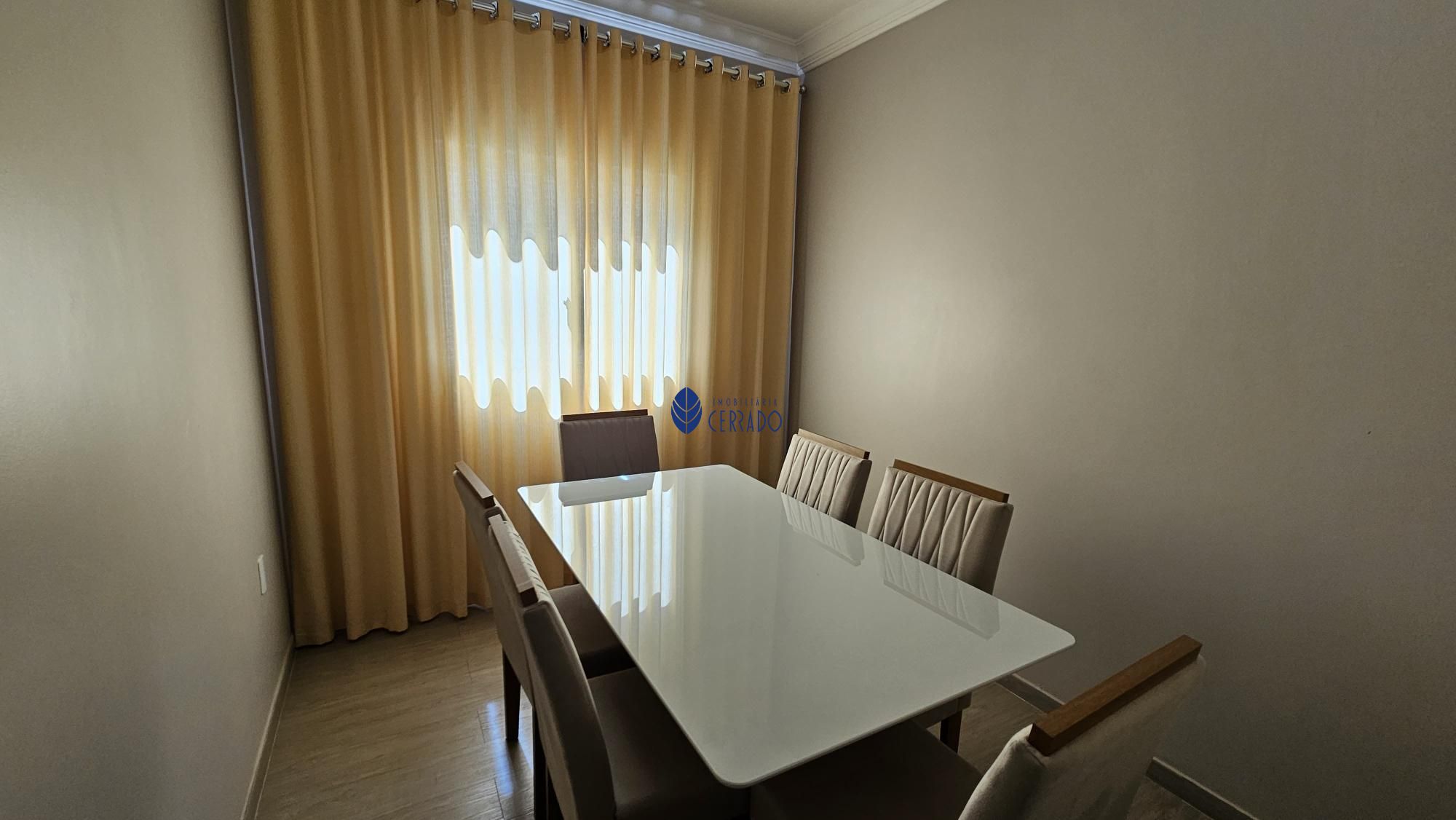 Apartamento de 3 quartos, 90m² no bairro Maracanã, em Anápolis | Eu Corretor