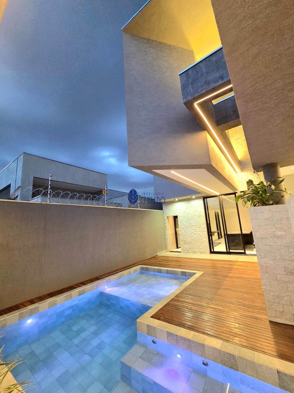 Casa, 4 quartos, 237 m² - Foto 25