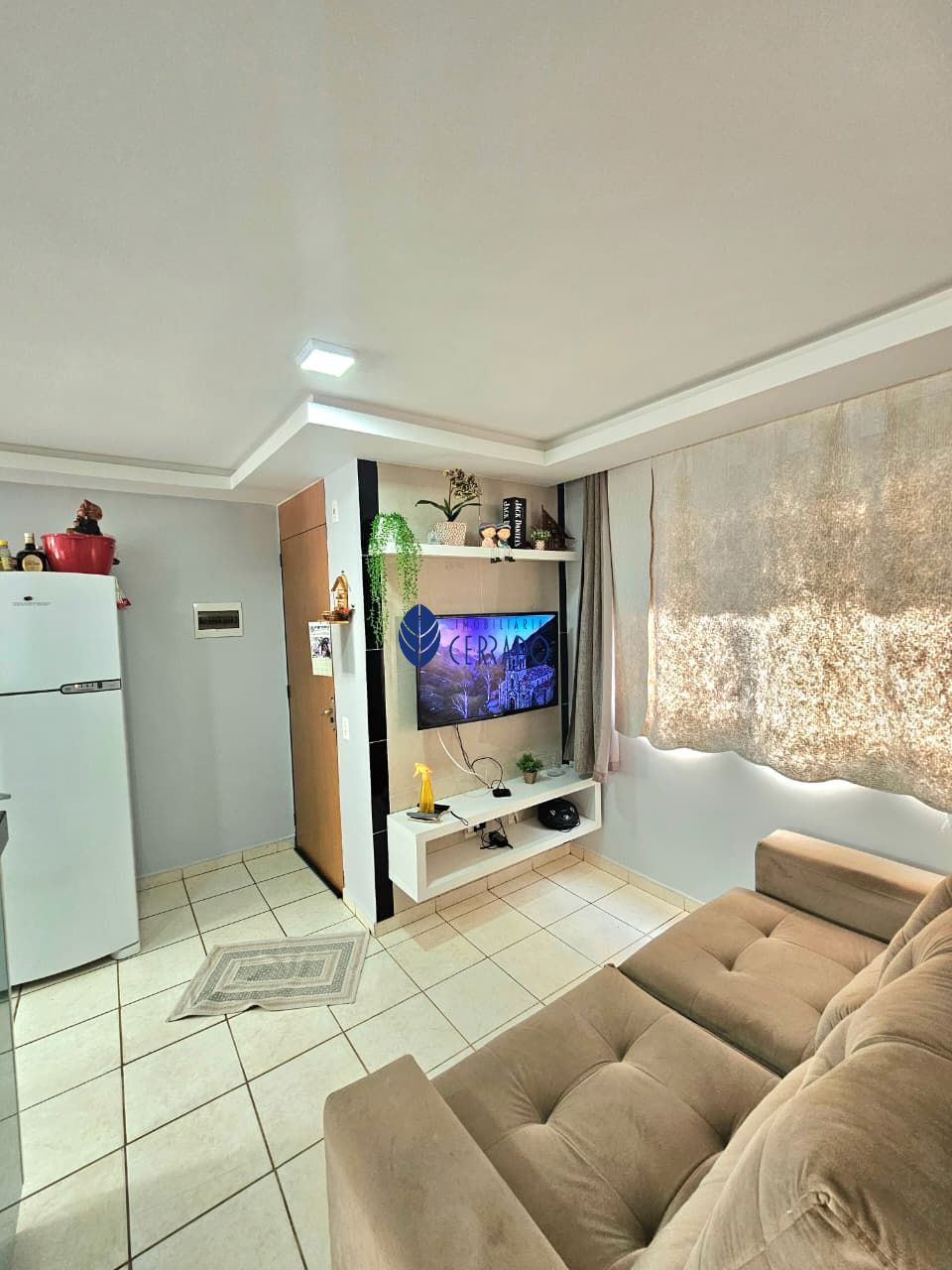 Apartamento com 2 Dormitórios à venda, 50 m² por R$ 165.000,00 Apartamento com 2 Dormitórios à venda, 50 m² por R$ 165.000,00