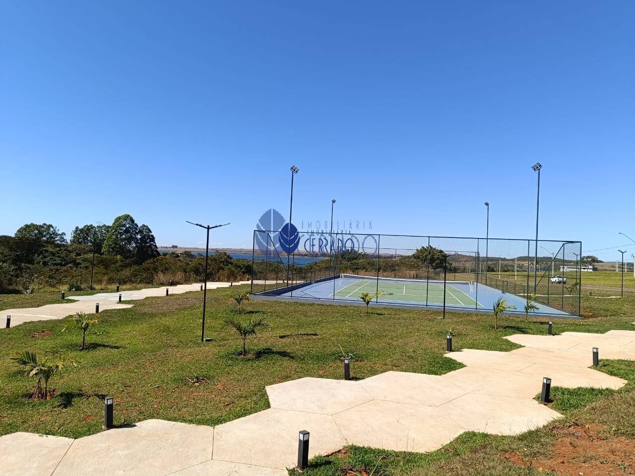 Terreno/Lote à venda, 1.253 m² por R$ 760.000,00