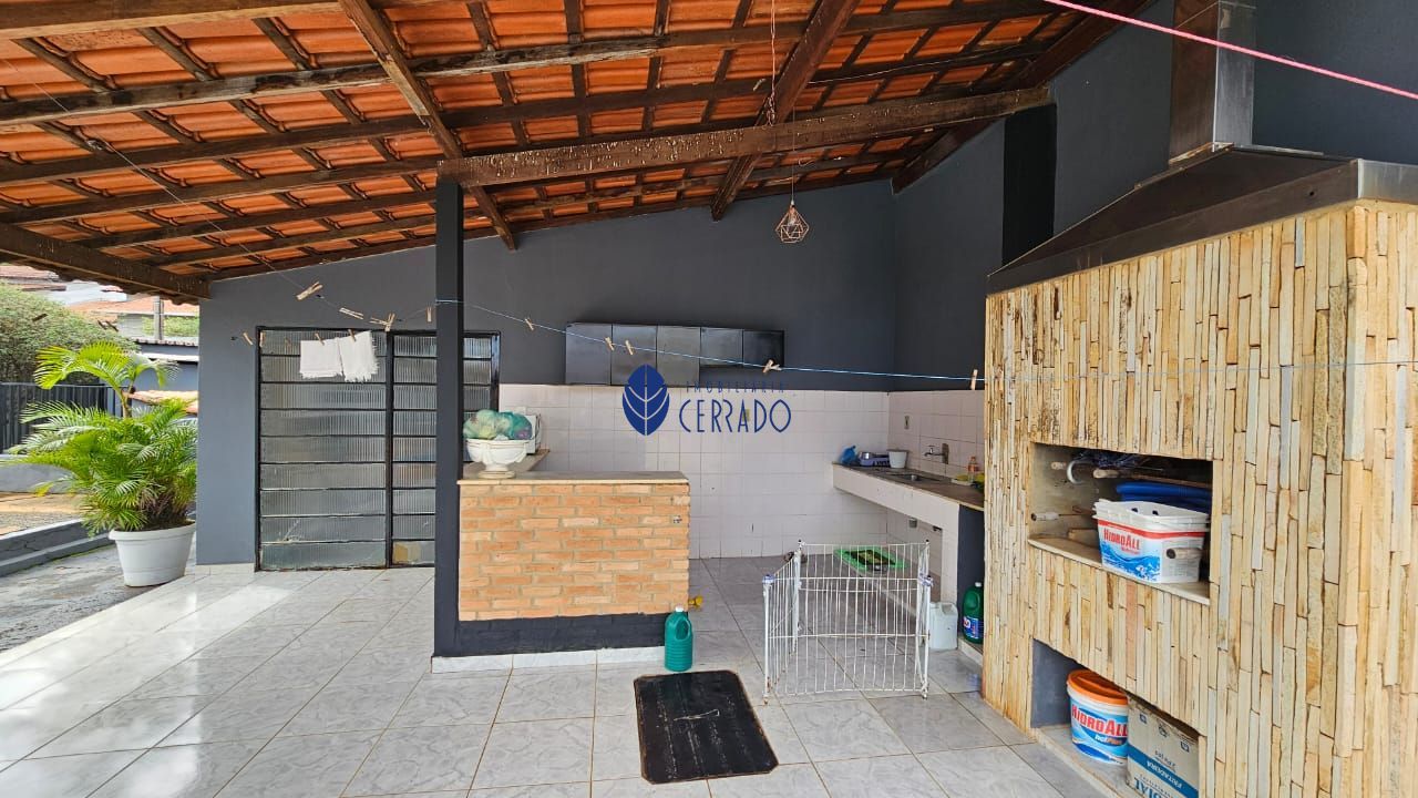 Casa à venda com 5 quartos, 362m² - Foto 18