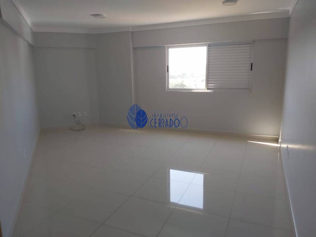 Apartamento para alugar com 3 quartos, 103m² - Foto 11