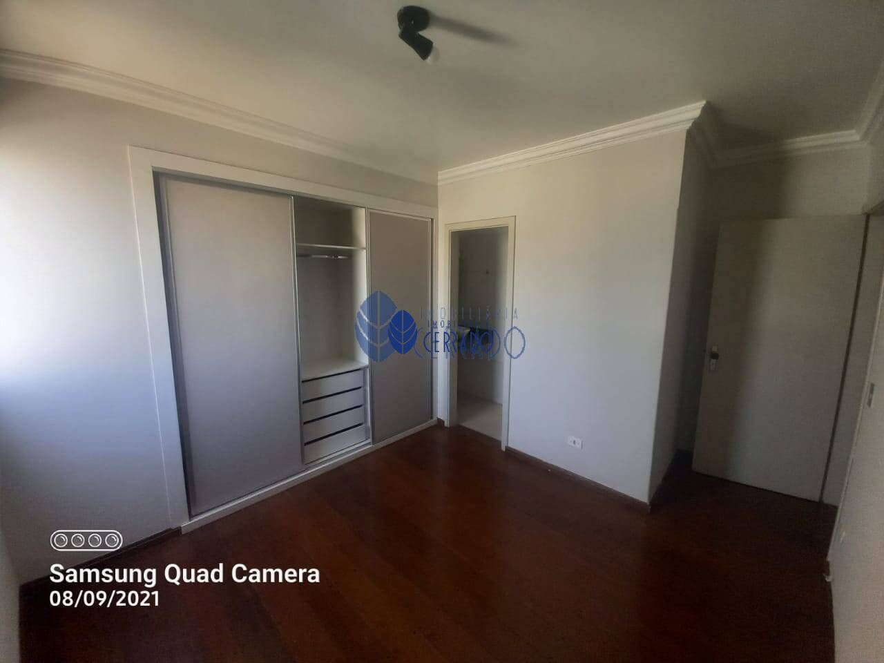 Apartamento à venda com 3 quartos, 110m² - Foto 13