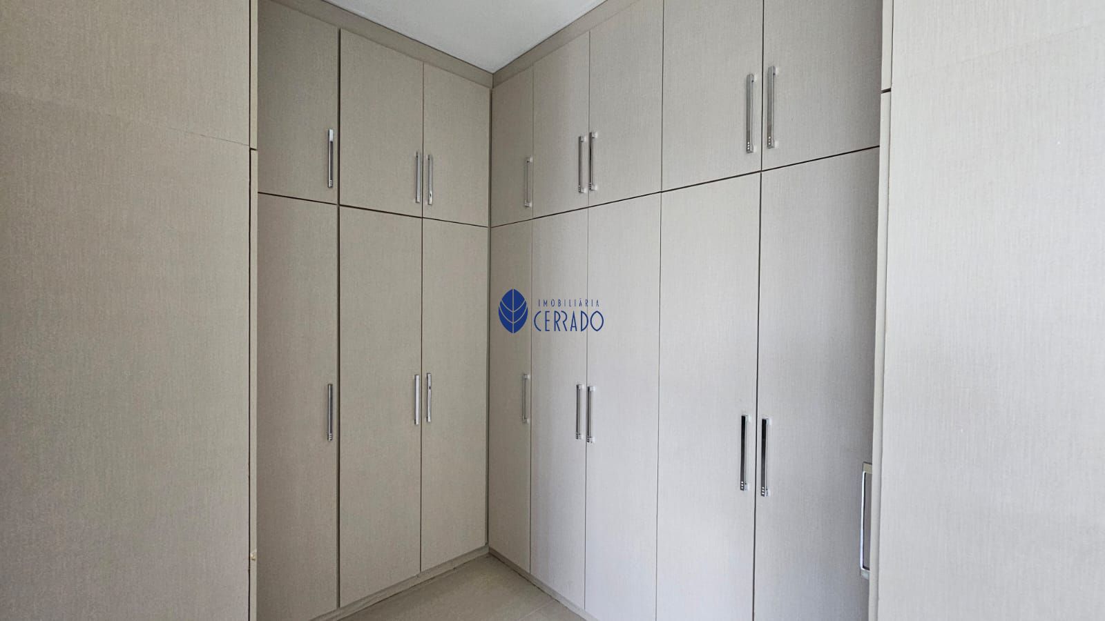 Casa para alugar com 3 quartos, 160m² - Foto 7