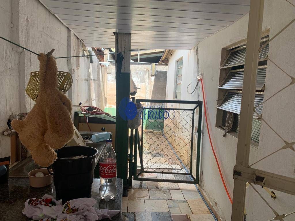 Prédio comercial/residencial à venda, 245 m² por R$ 800.000,00