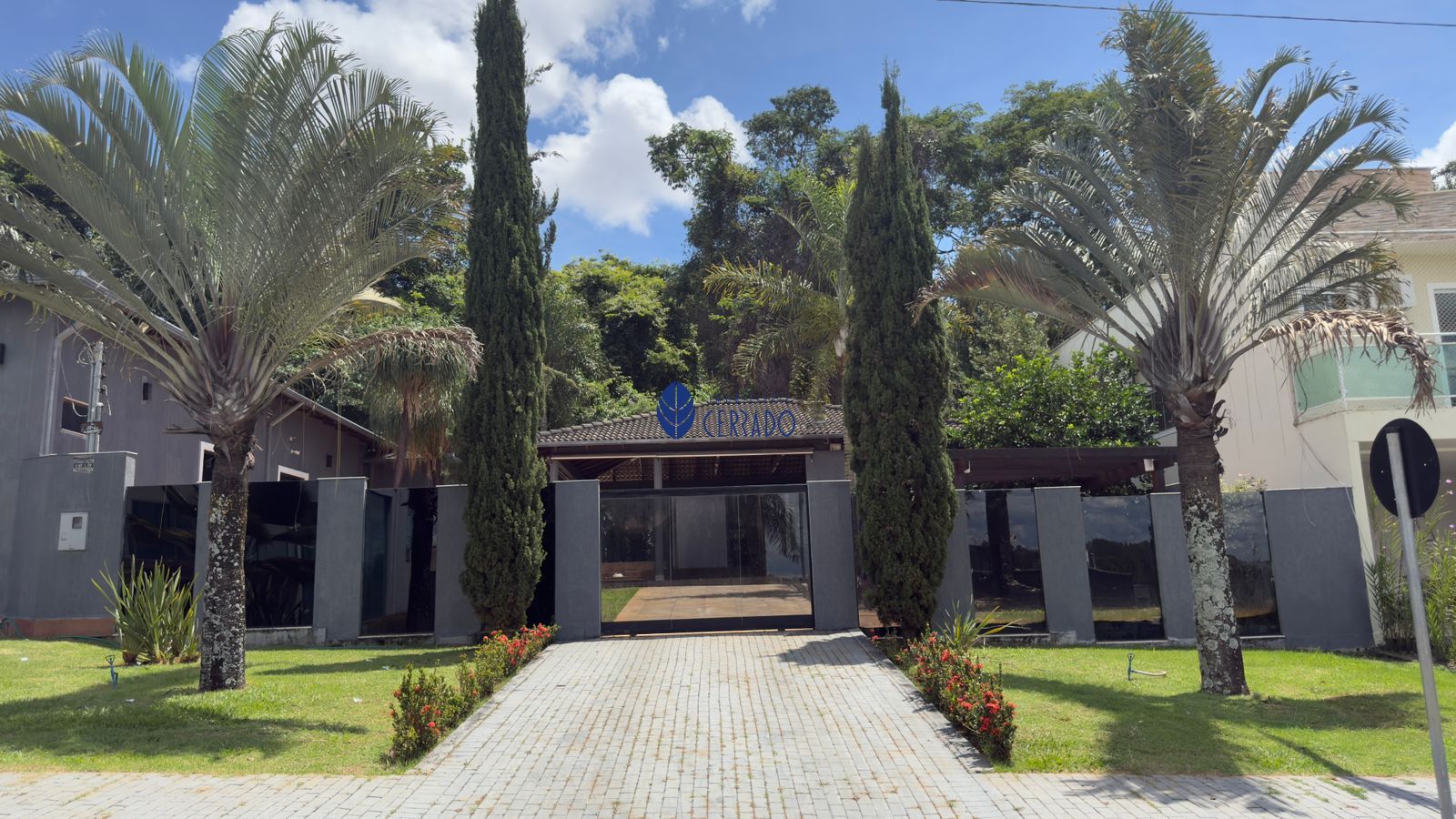 Casa, 4 quartos, 550 m² - Foto 1