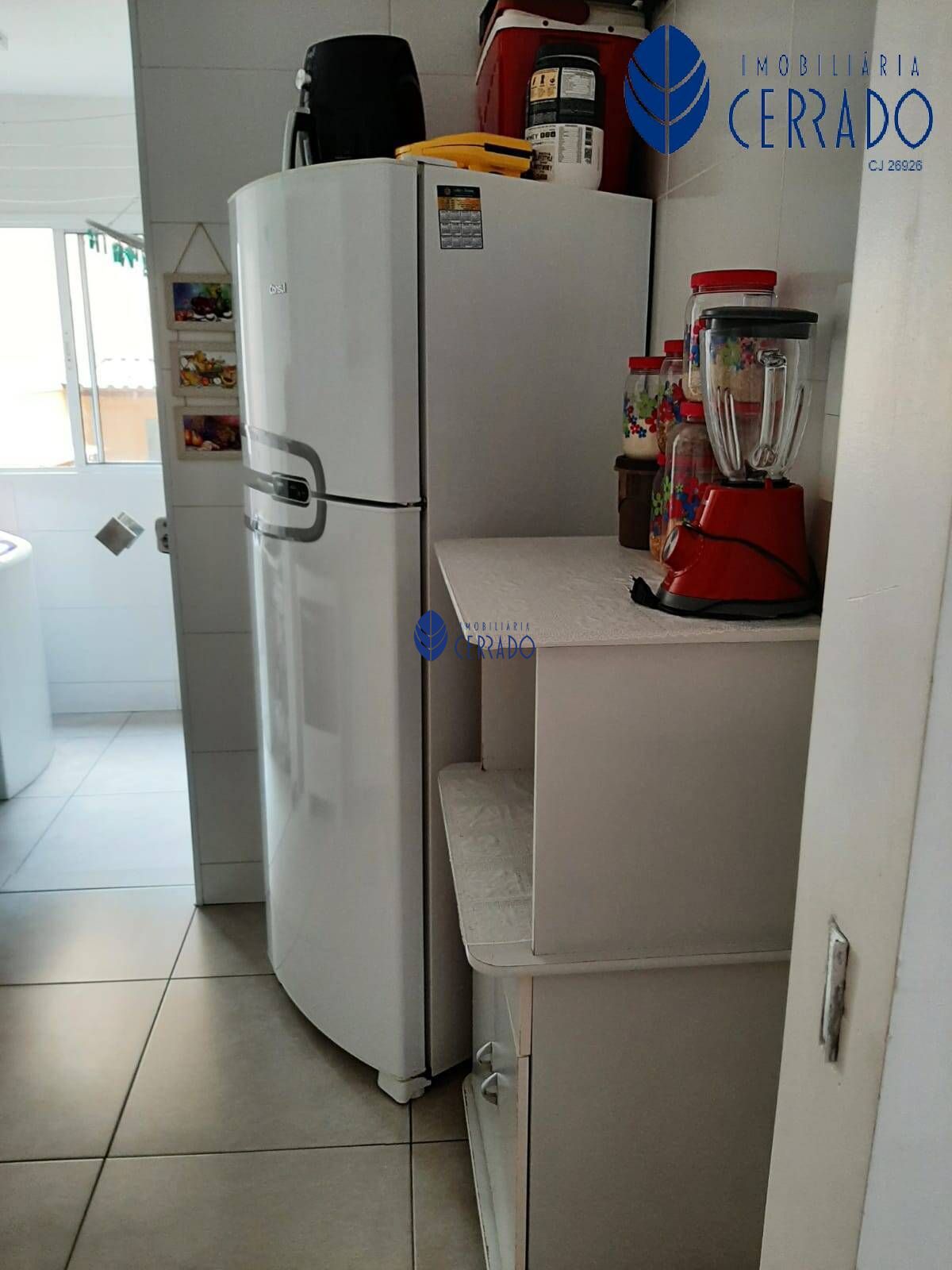 Apartamento à venda com 2 quartos, 60m² - Foto 9