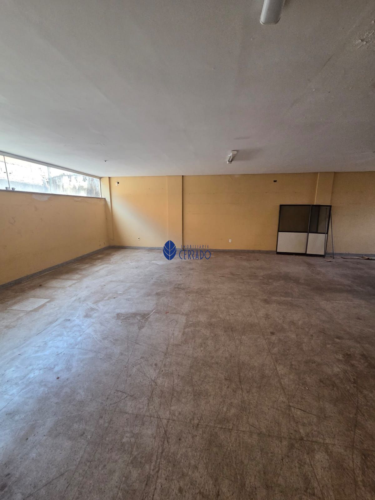 Loja-Salão, 400 m² - Foto 1