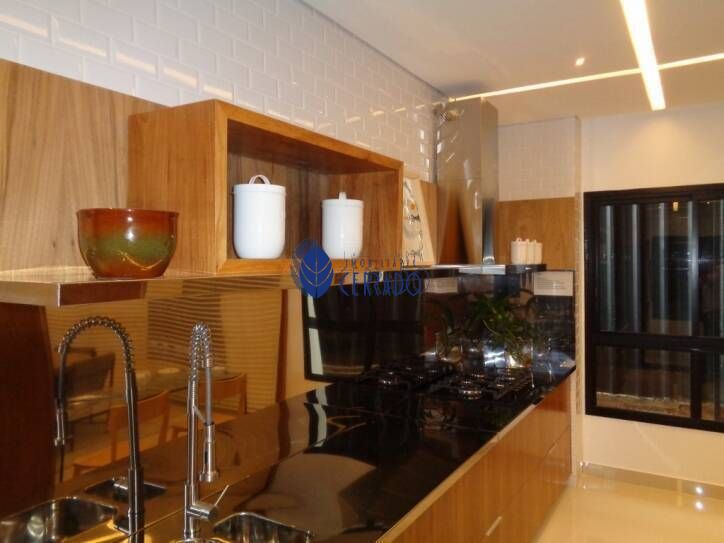 Apartamento à venda com 3 quartos, 154m² - Foto 10