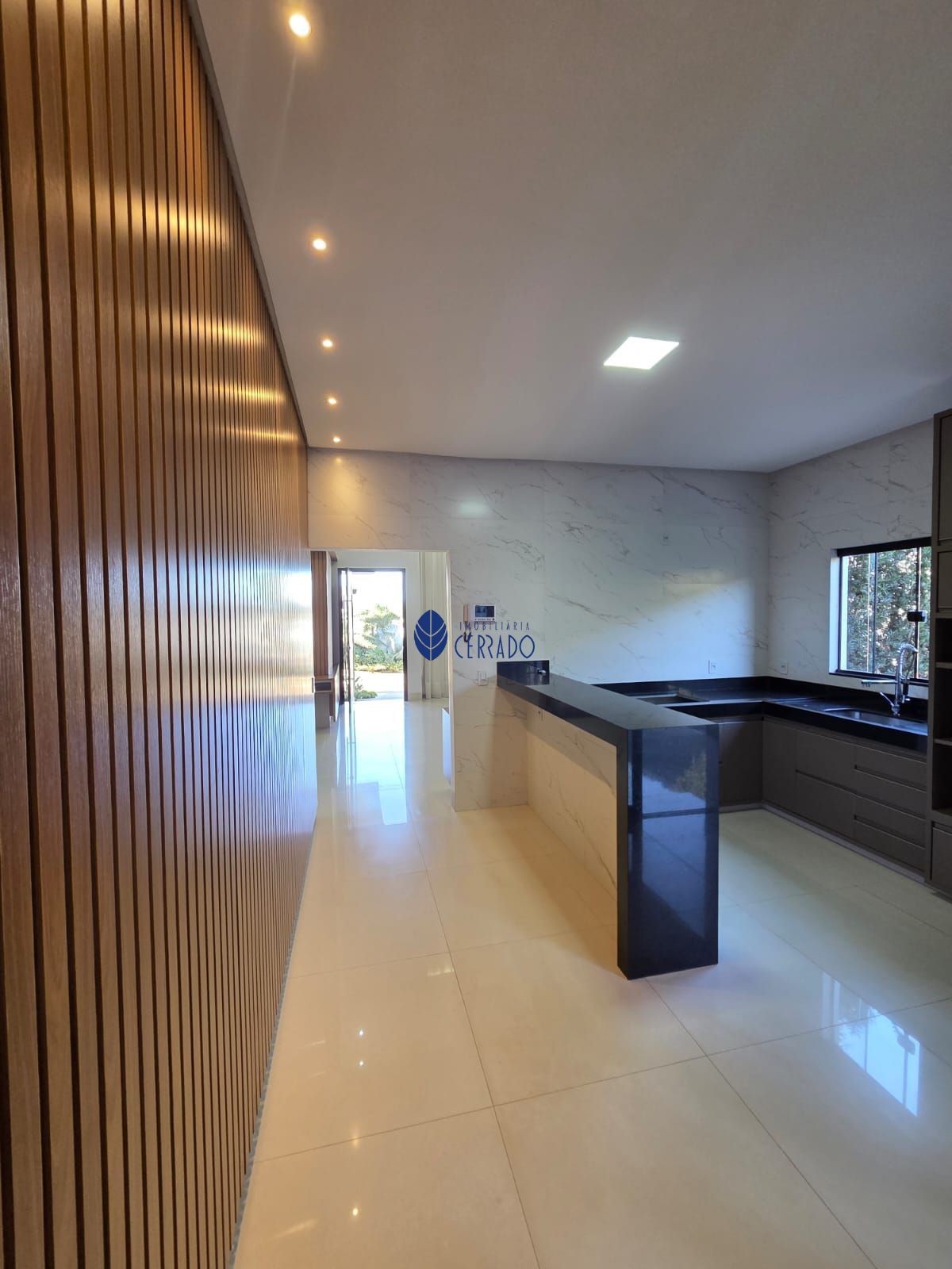 Casa alto padrão para alugar no condomínio grand trianon - a