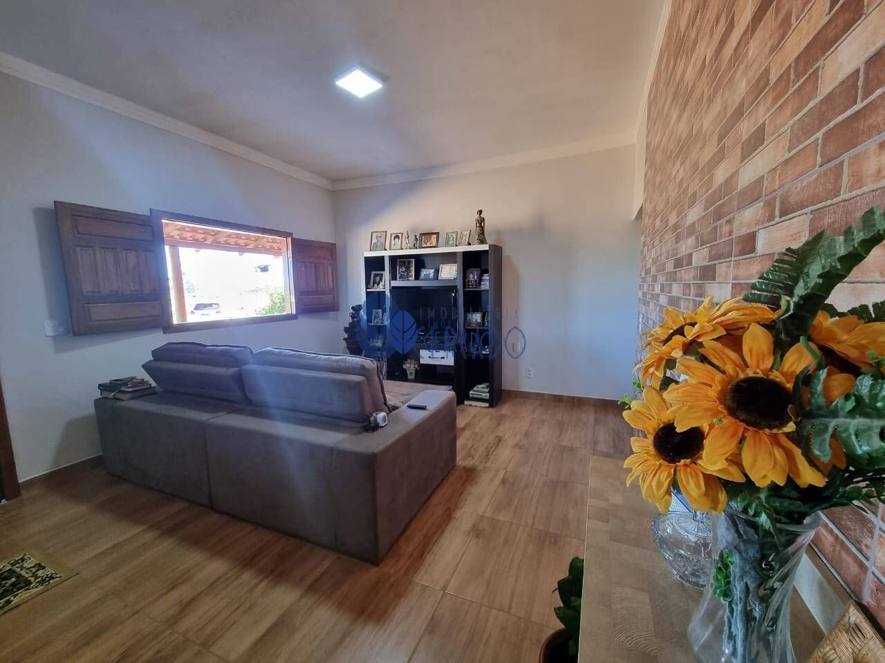 Fazenda/sítio/chácara/haras com 4 Dormitórios à venda, 304 m² por R$ 750.000,00