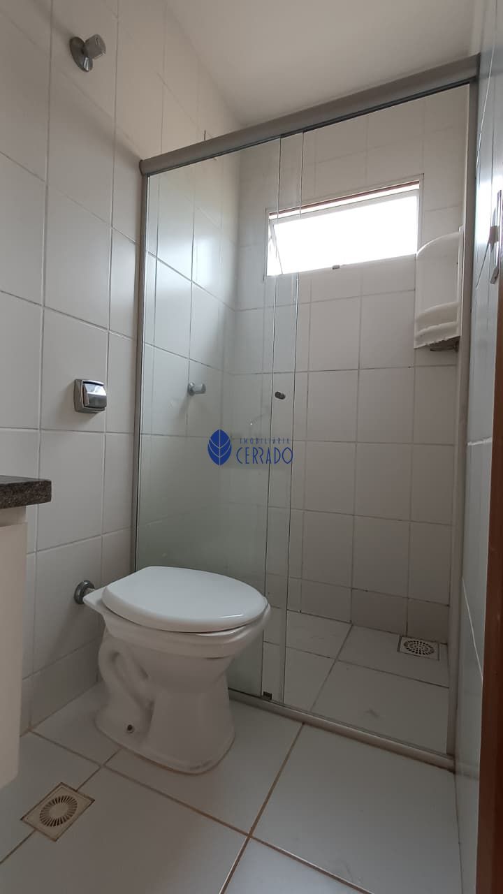 Casa para alugar com 3 quartos, 100m² - Foto 19