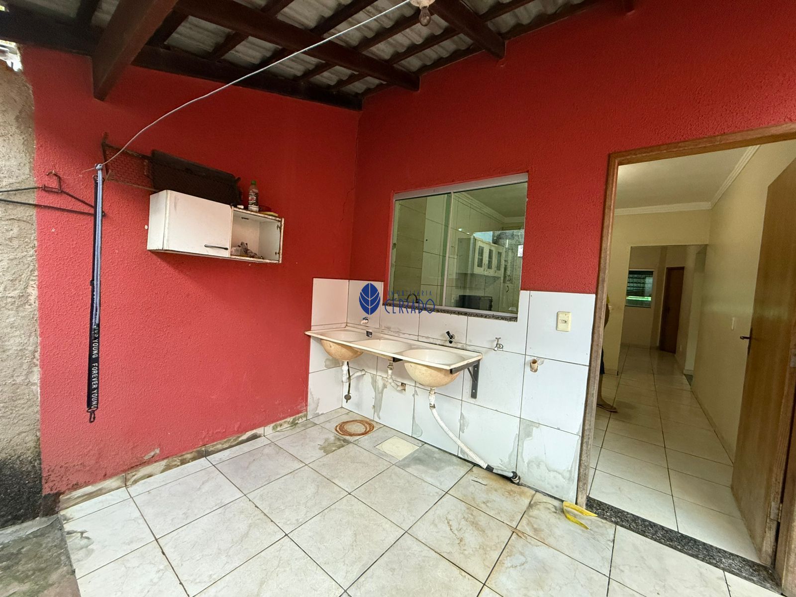 Casa à venda com 3 quartos, 200m² - Foto 10