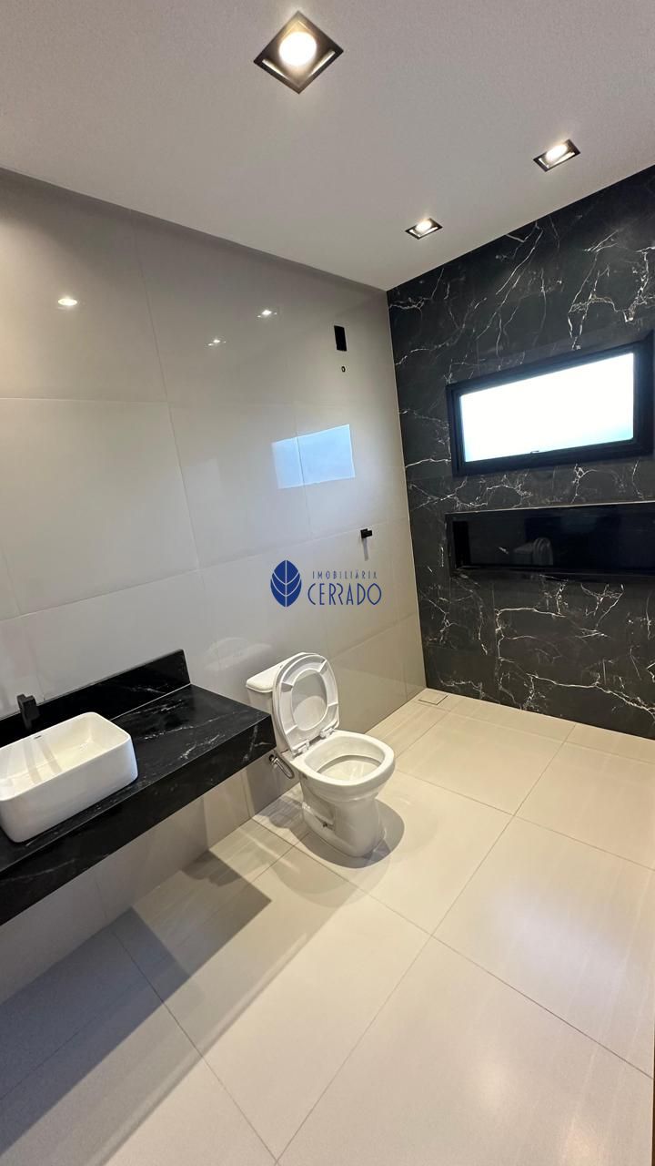 Casa em condomínio com 3 Dormitórios à venda, 190 m² por R$ 1.100.000,00