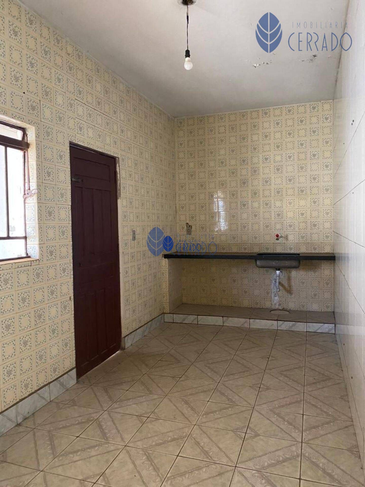 Casa à venda com 3 quartos, 120m² - Foto 11