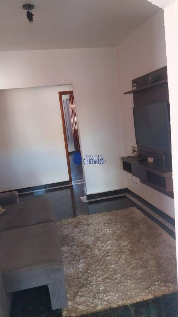 Casa de 3 quartos, 297m² no bairro São Carlos, em Anápolis | Eu Corretor
