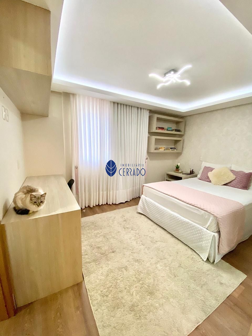 Apartamento à venda com 3 quartos, 312m² - Foto 10