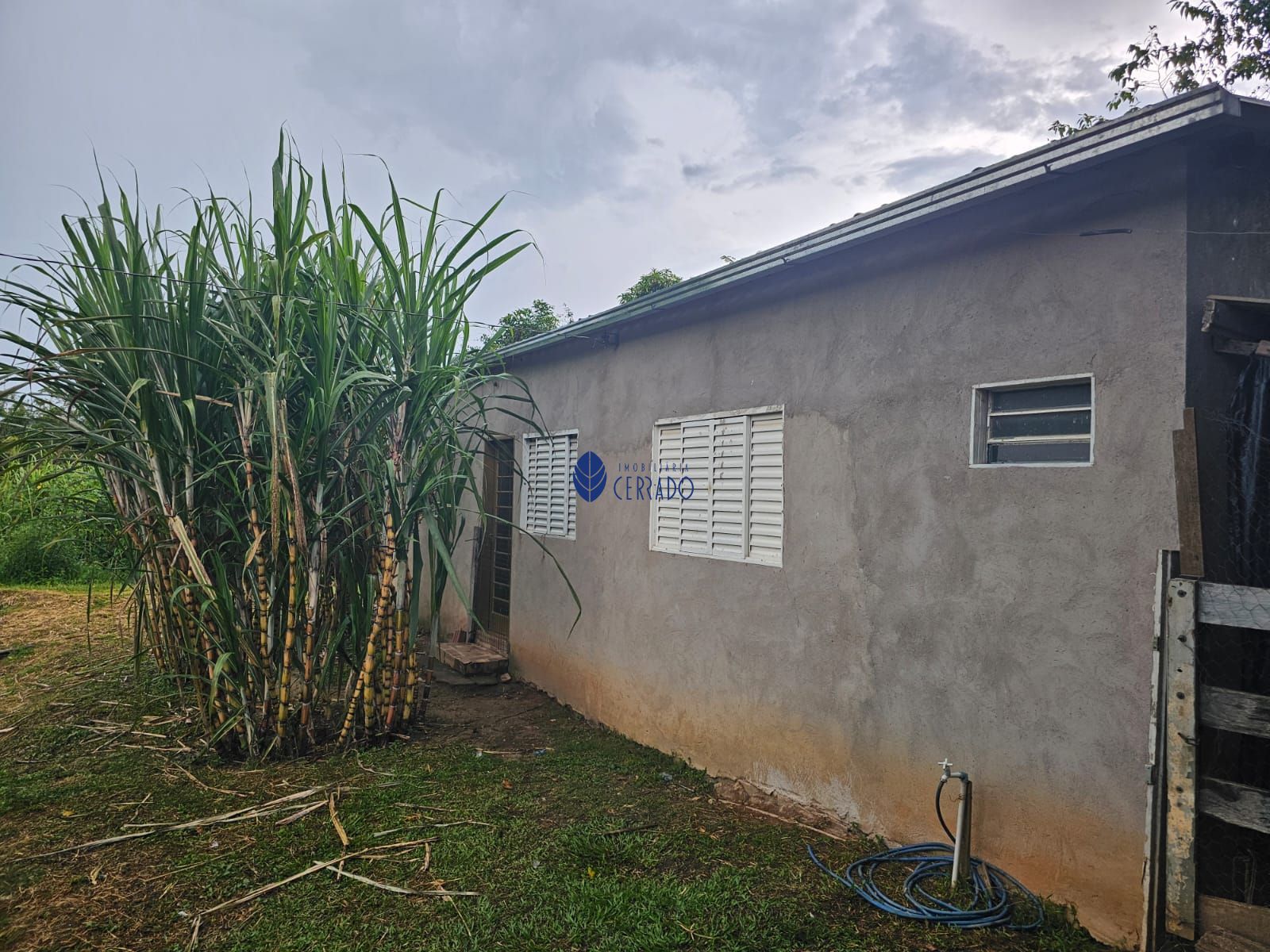Chácara à venda com 4 quartos, 110m² - Foto 13