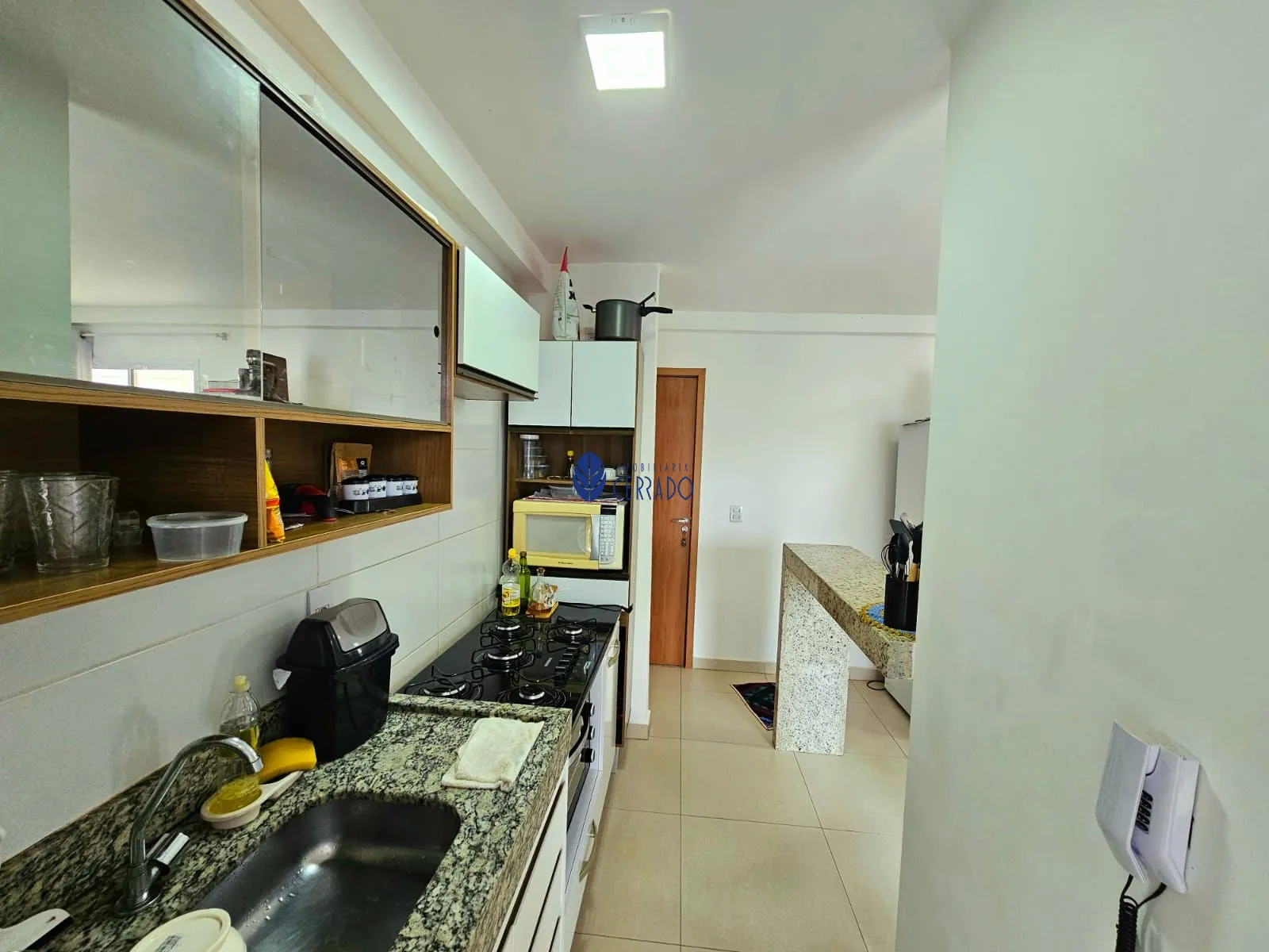 Apartamento com 2 Dormitórios à venda, 55 m² por R$ 255.000,00 Apartamento com 2 Dormitórios à venda, 55 m² por R$ 255.000,00