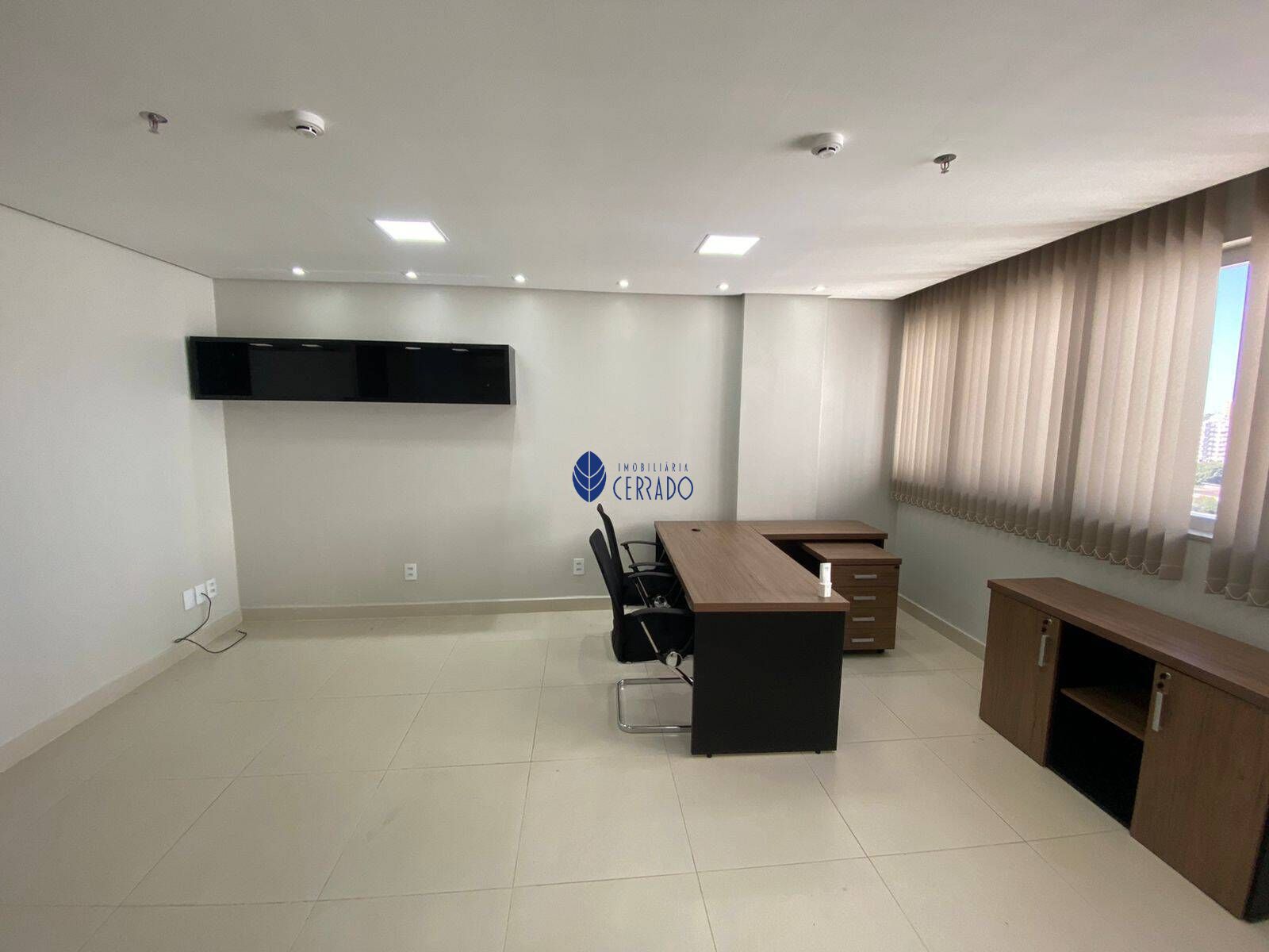 Sala comercial para alugar  no Setor Central - Anápolis, GO. Imóveis