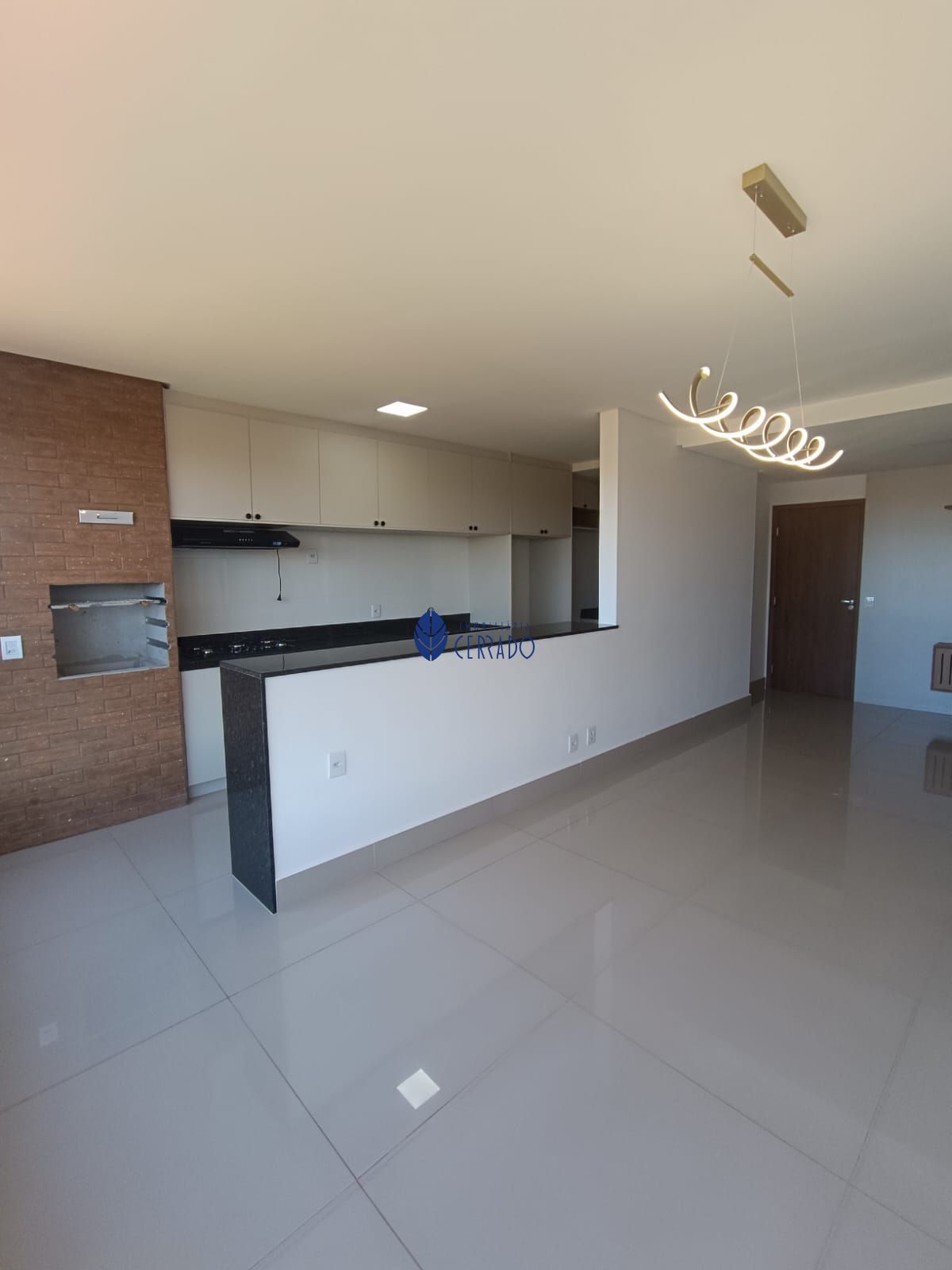 Apartamento para alugar com 3 quartos, 96m² - Foto 1