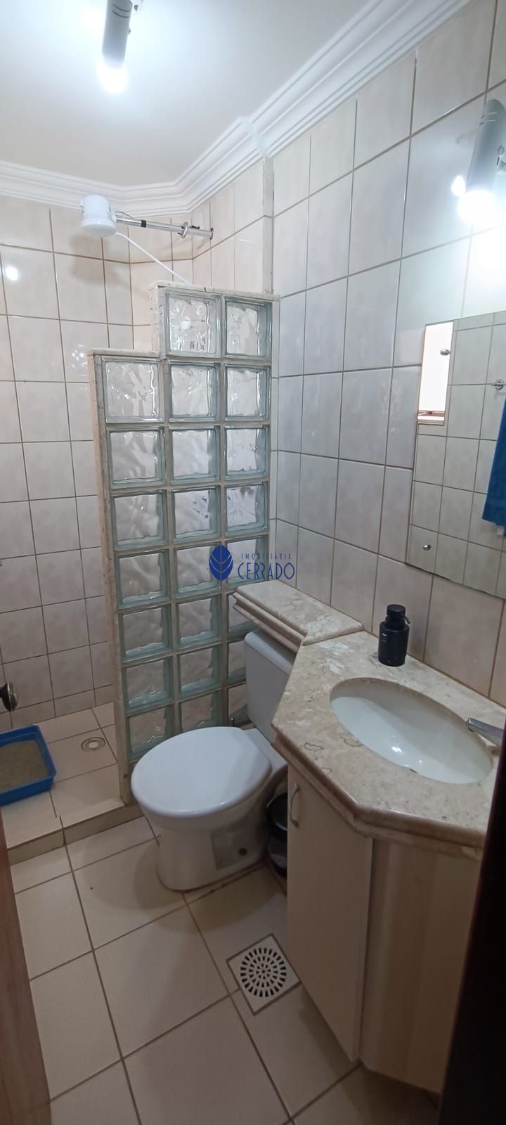 Apartamento à venda com 2 quartos, 67m² - Foto 14