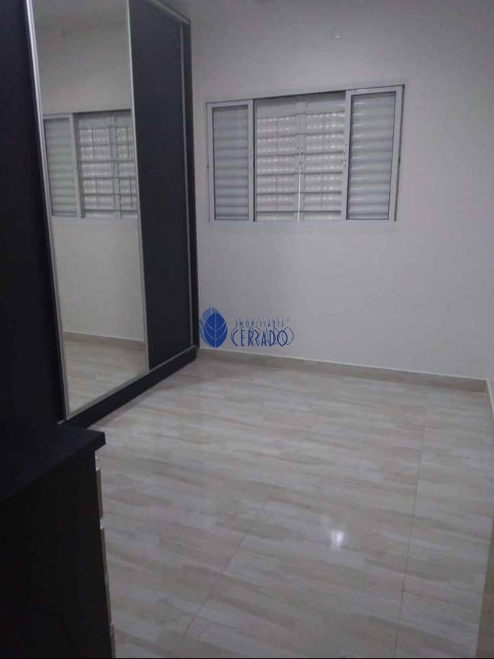 Casa com 5 Dormitórios à venda, 295 m² por R$ 750.000,00