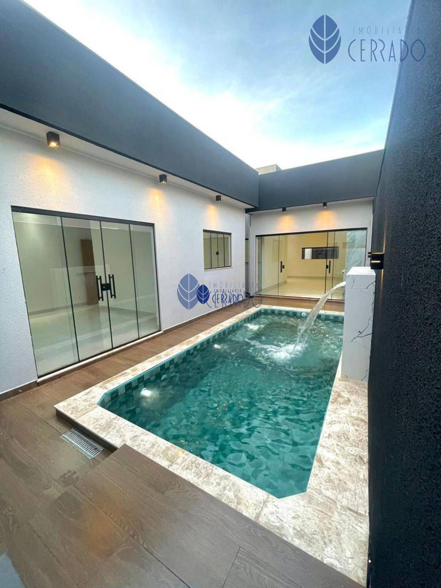 Casa com 3 Dormitórios à venda, 140 m² por R$ 800.000,00