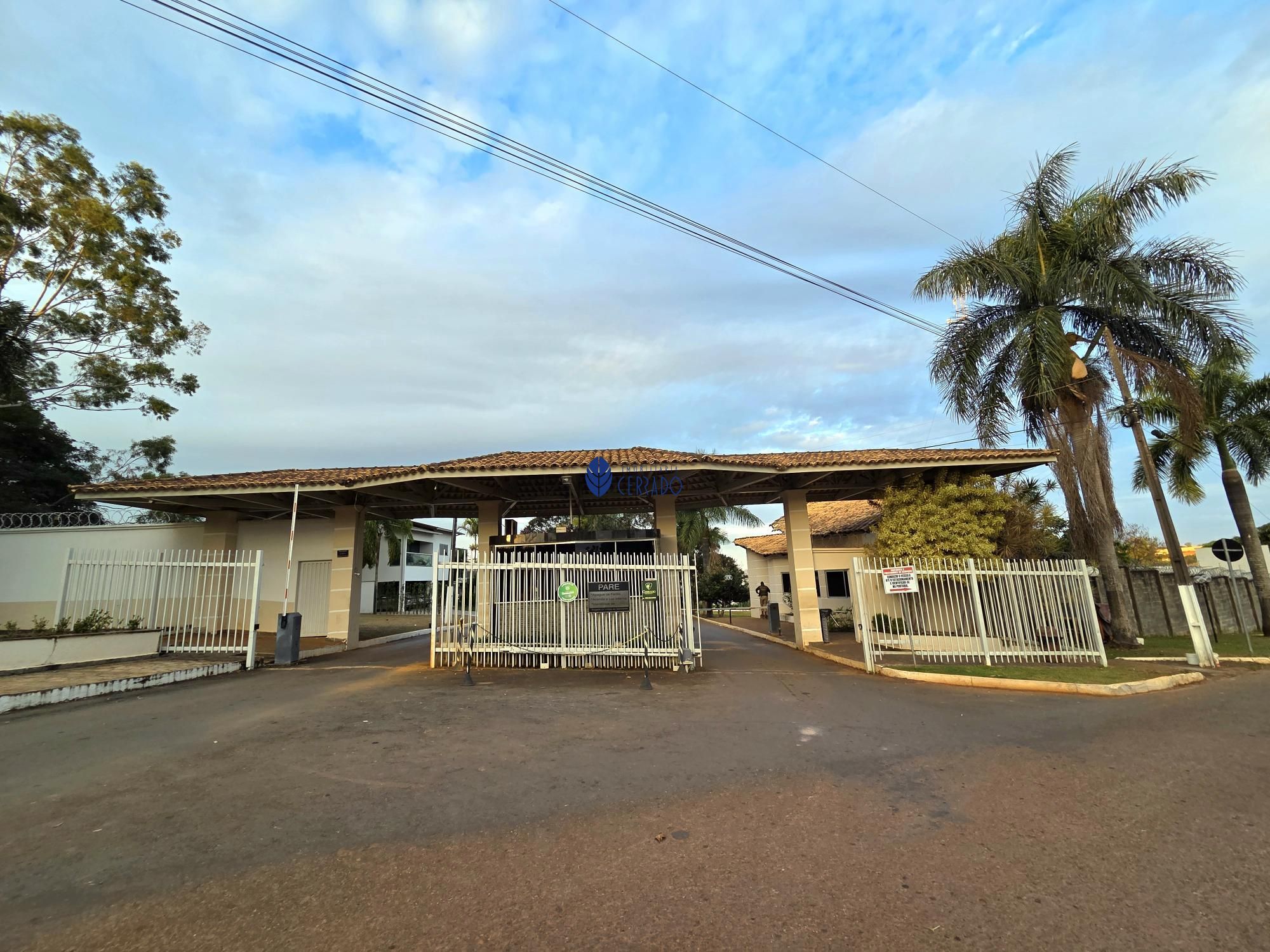 Oportunidade lote de 594m² em condomínio fechado roses garde - foto 4