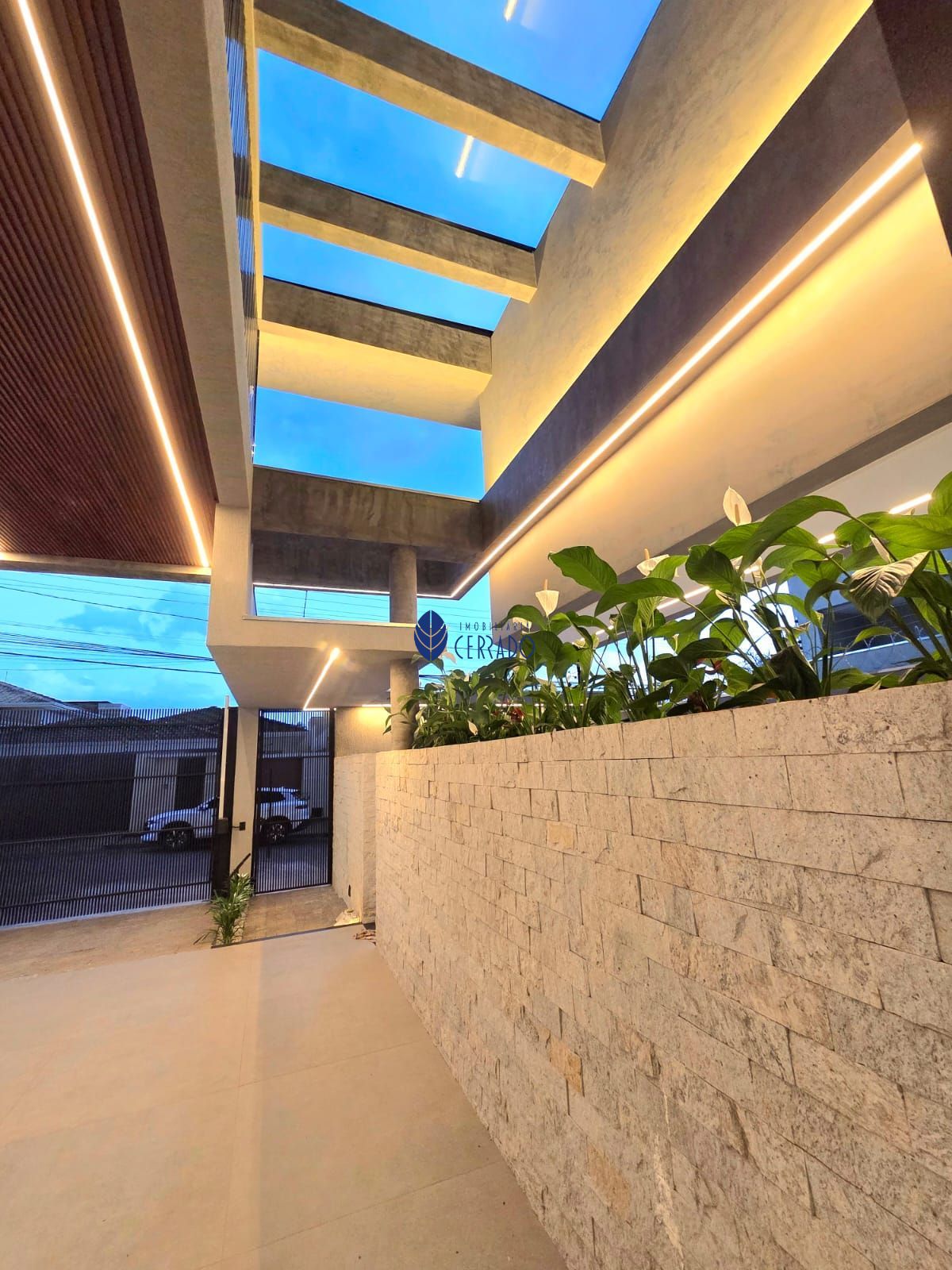 Casa, 4 quartos, 237 m² - Foto 4