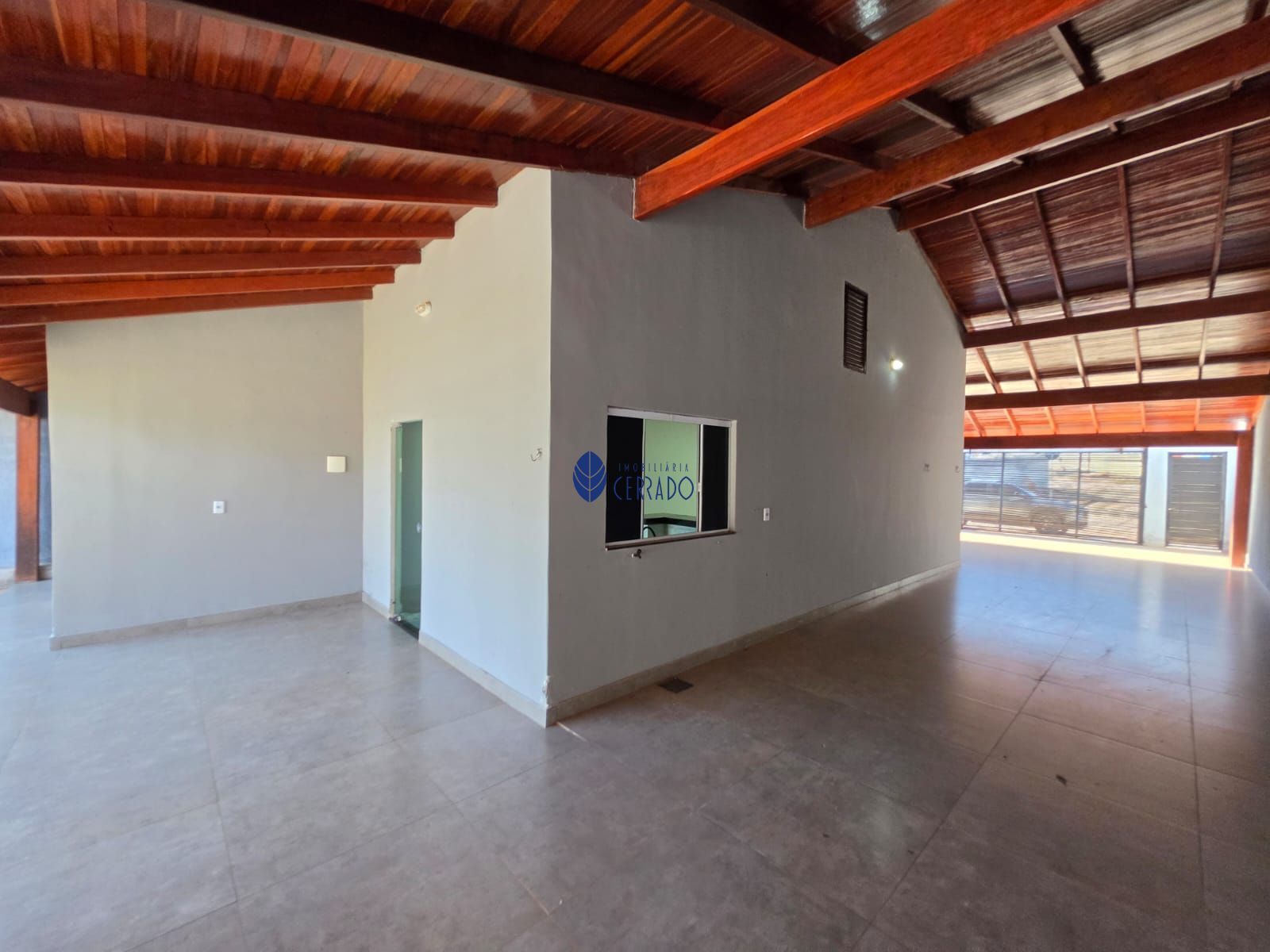 Casa, 3 quartos, 230 m² - Foto 3