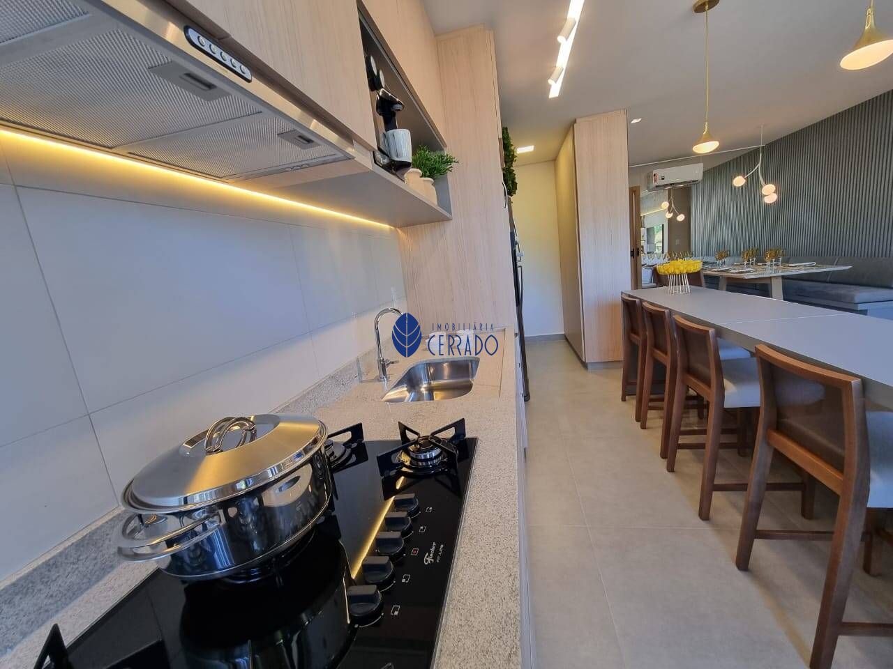 Apartamento com 3 Dormitórios à venda, 117 m² por R$ 584.332,00