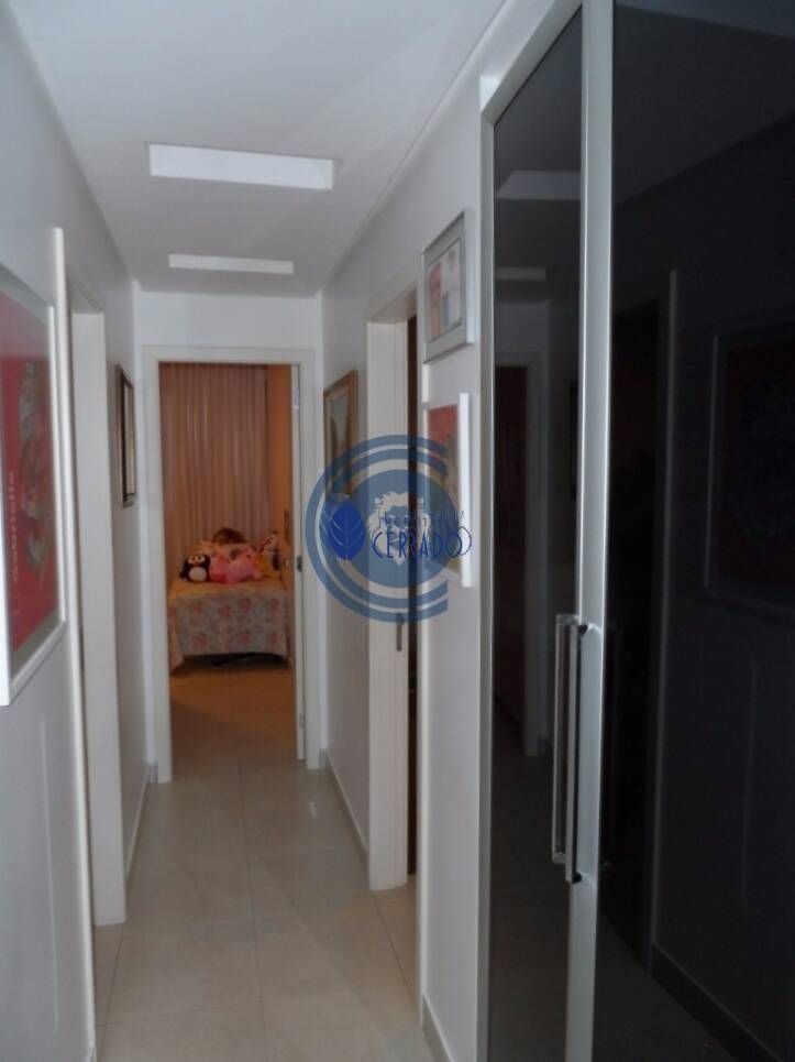 Apartamento à venda com 3 quartos, 174m² - Foto 12