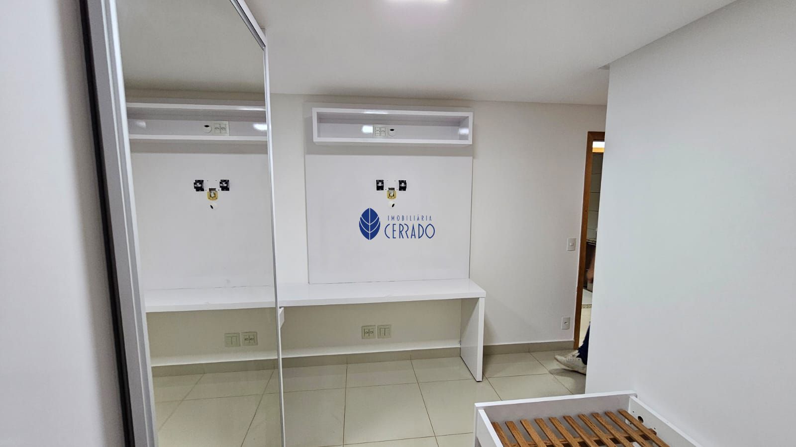 Apartamento para alugar com 3 quartos, 99m² - Foto 9