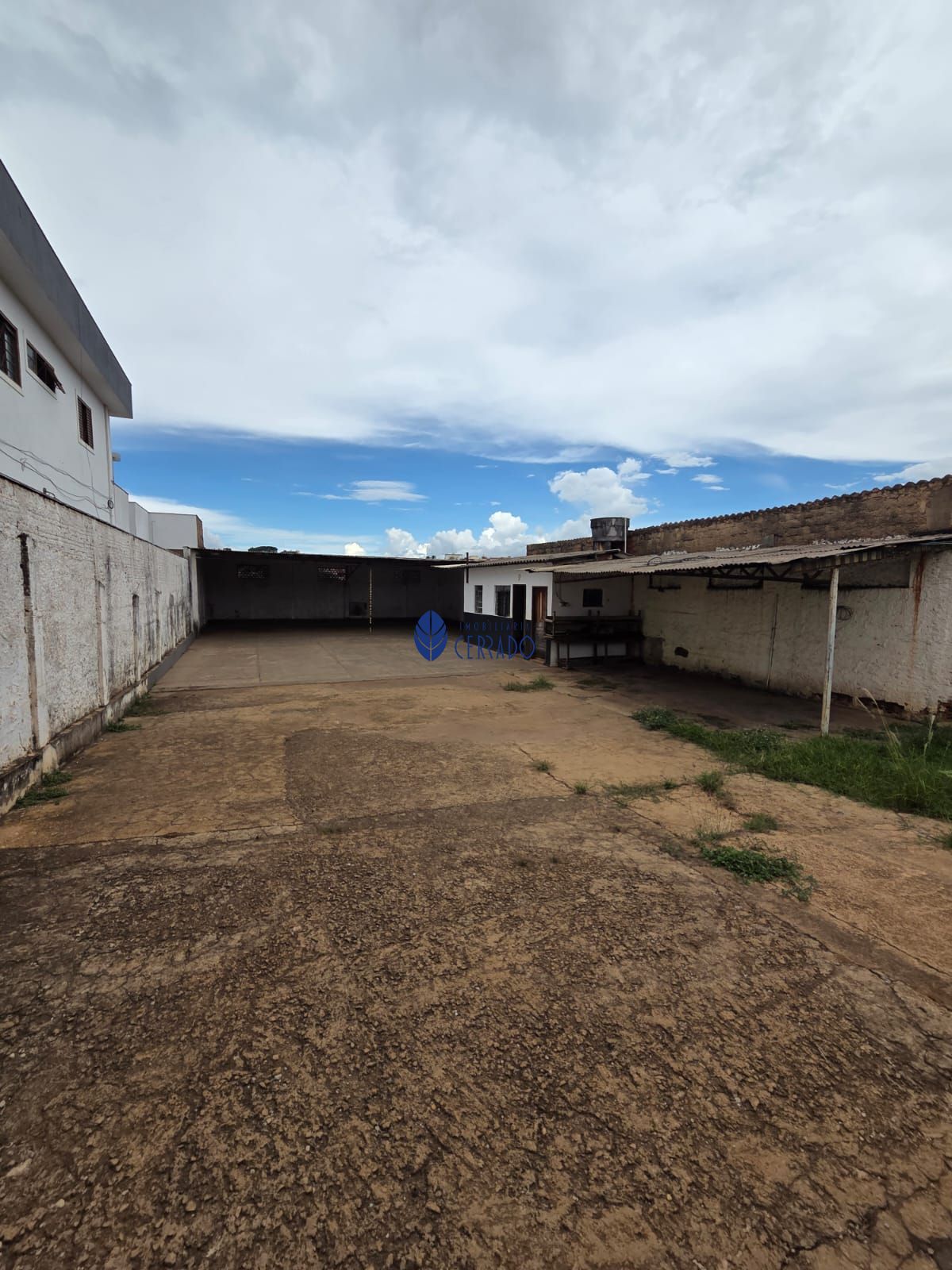 Terreno/Lote para alugar, 360 m² por R$ 30,00 Terreno/Lote para alugar, 360 m² por R$ 30,00