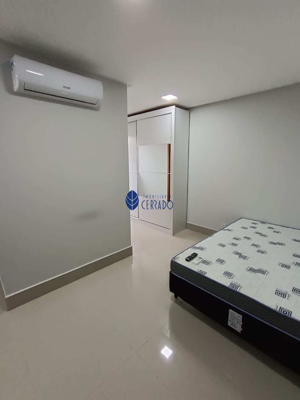 Prédio Inteiro para alugar com 1 quarto, 23m² - Foto 1